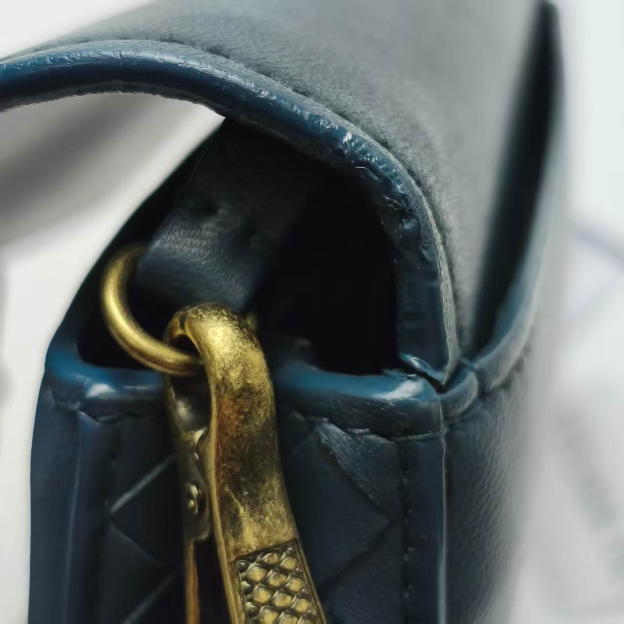 【*Shipped from: China*】BOTTEGA VENETA Lambskin Shoulder Bag — view 15