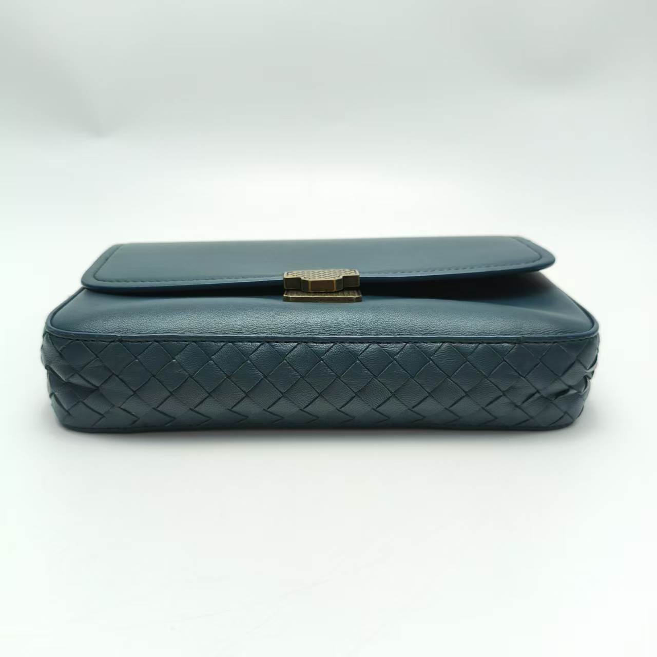 【*Shipped from: China*】BOTTEGA VENETA Lambskin Shoulder Bag — view 5