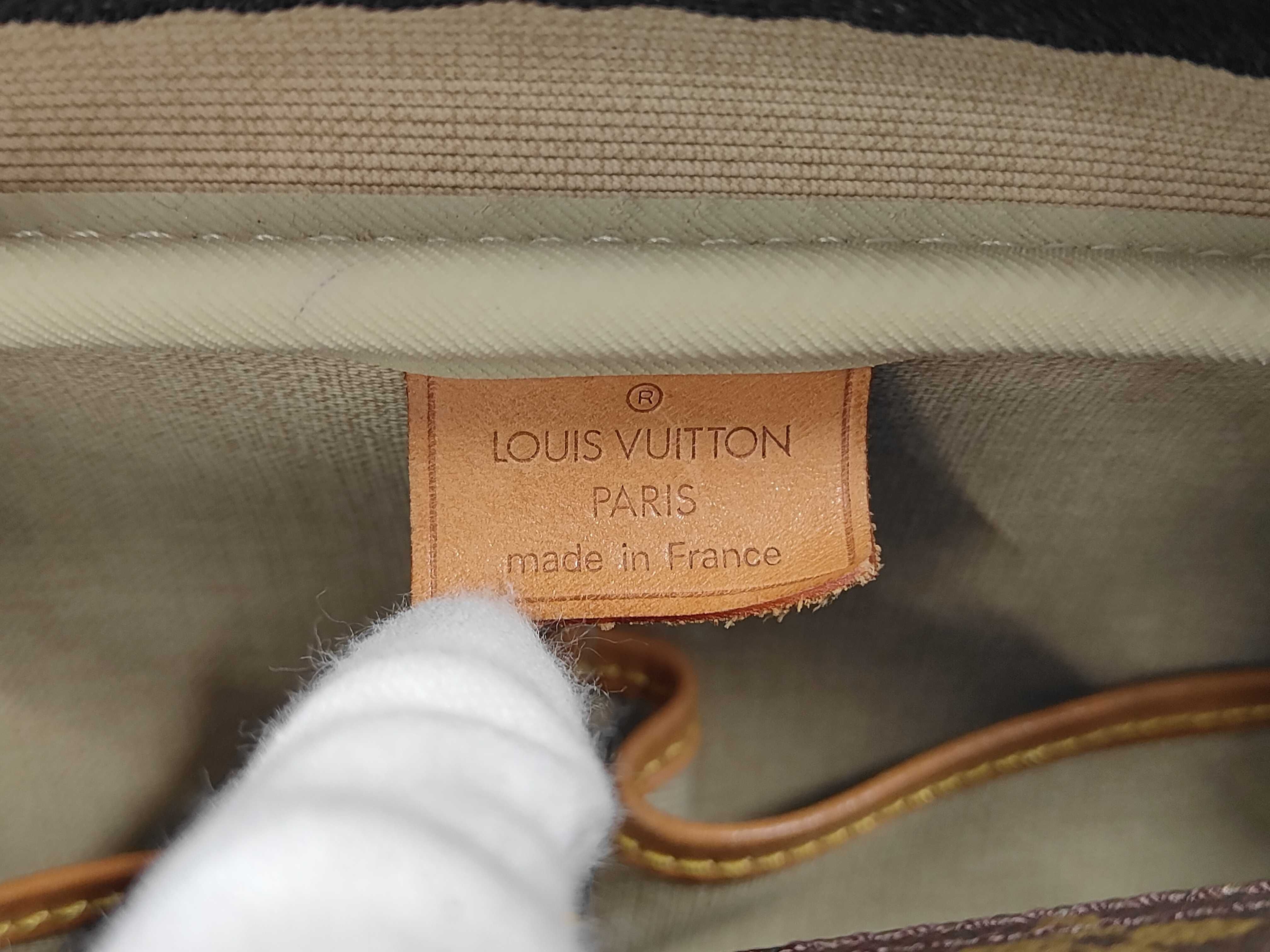 M47270 Monogram Deauville Handbag — view 9