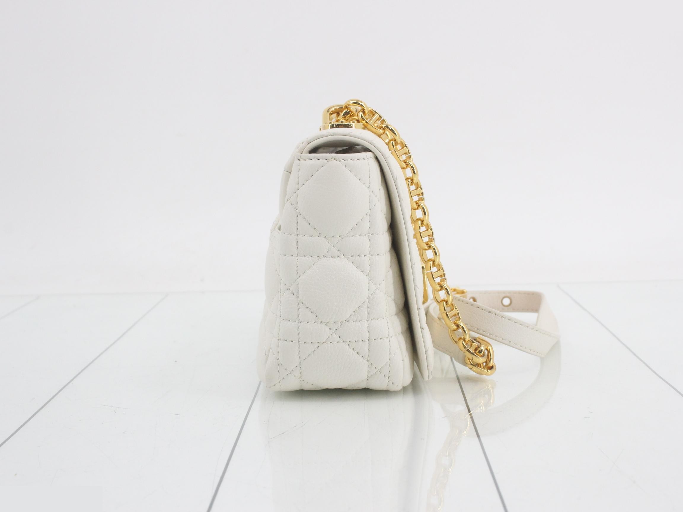 Caro Chain Shoulder Bag — view 4