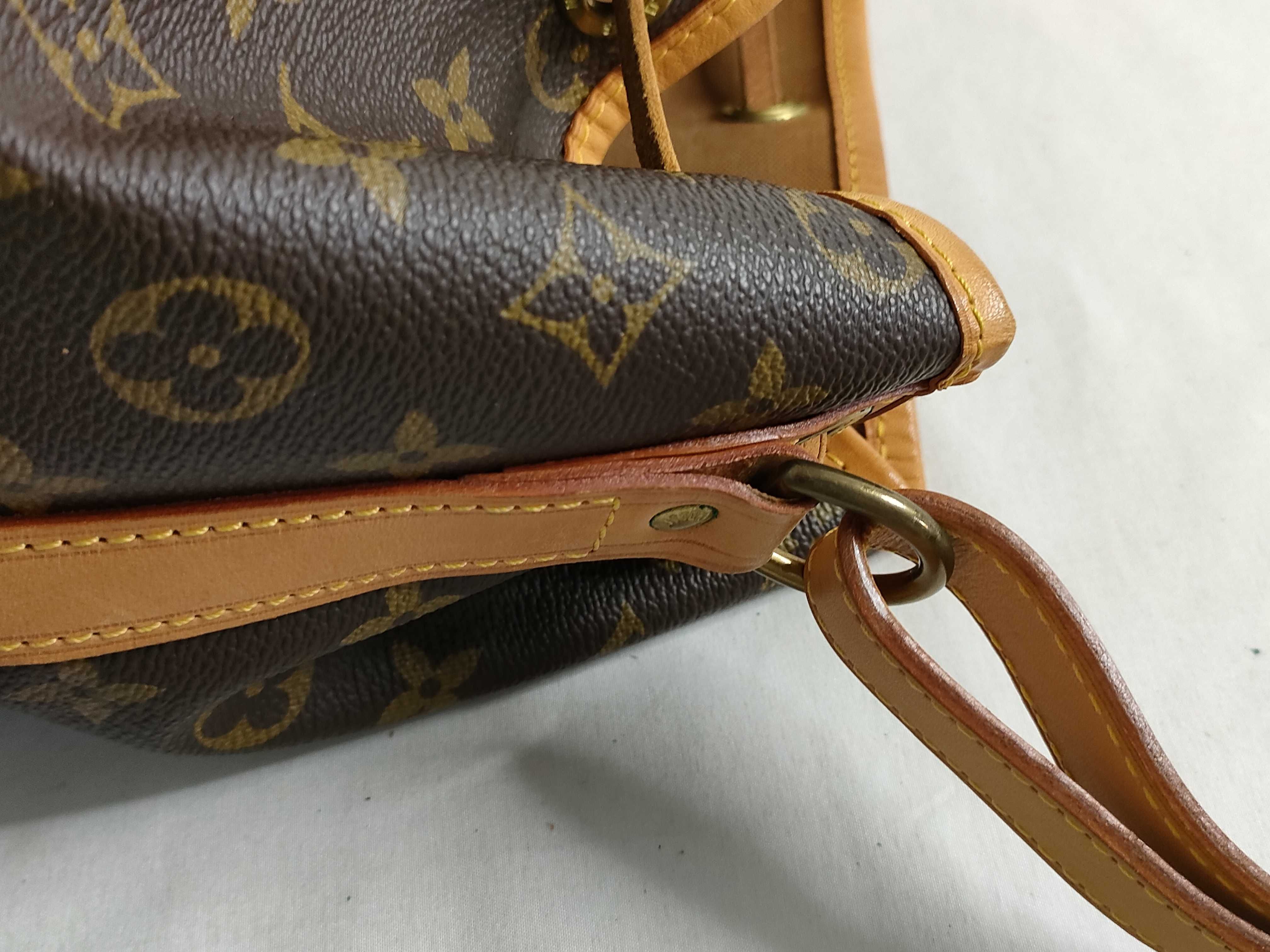 Monogram M40818 Petit Noé Shoulder Bag — view 5