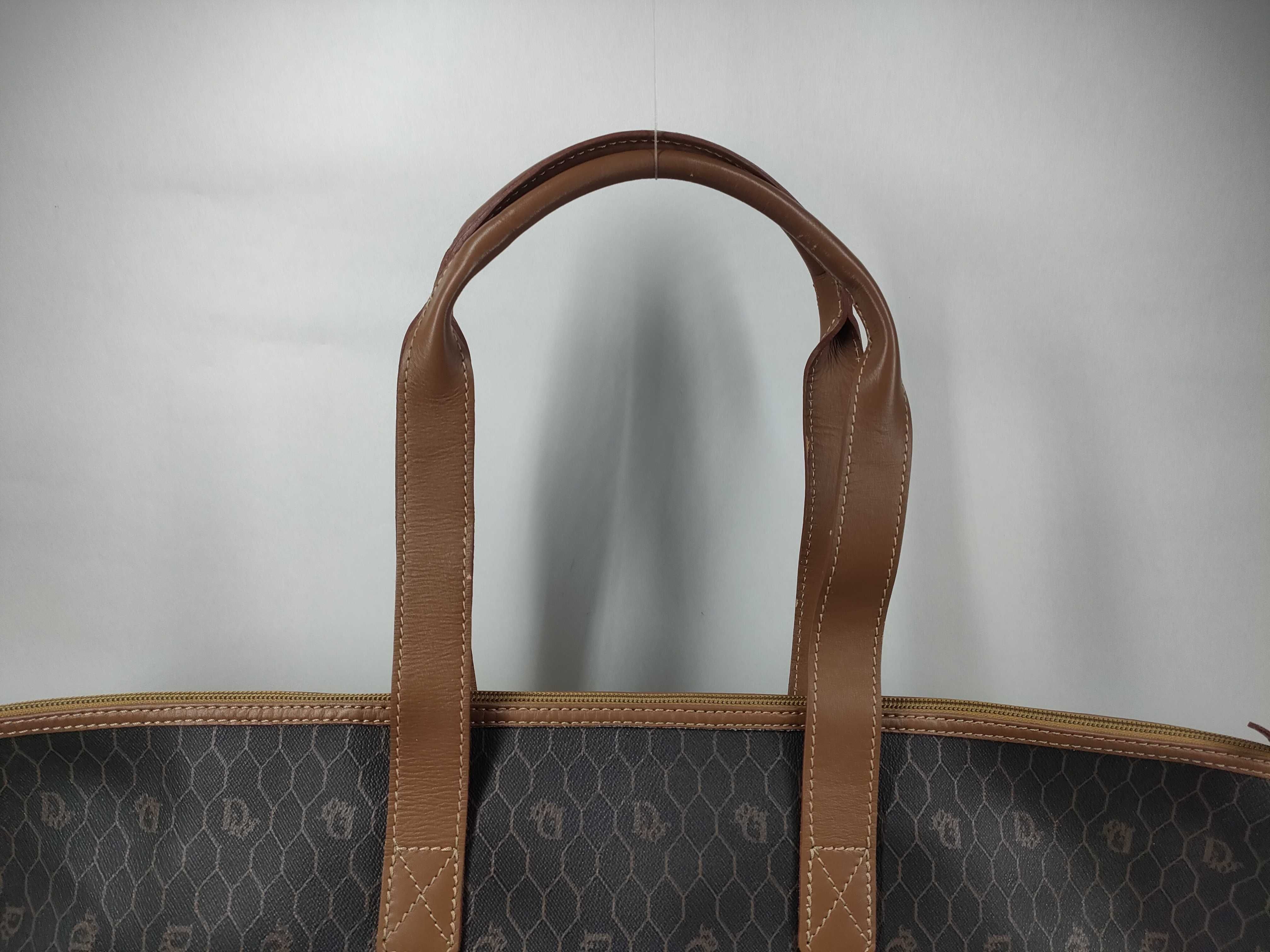 Honeycomb Pattern PVC Tote Bag — view 4