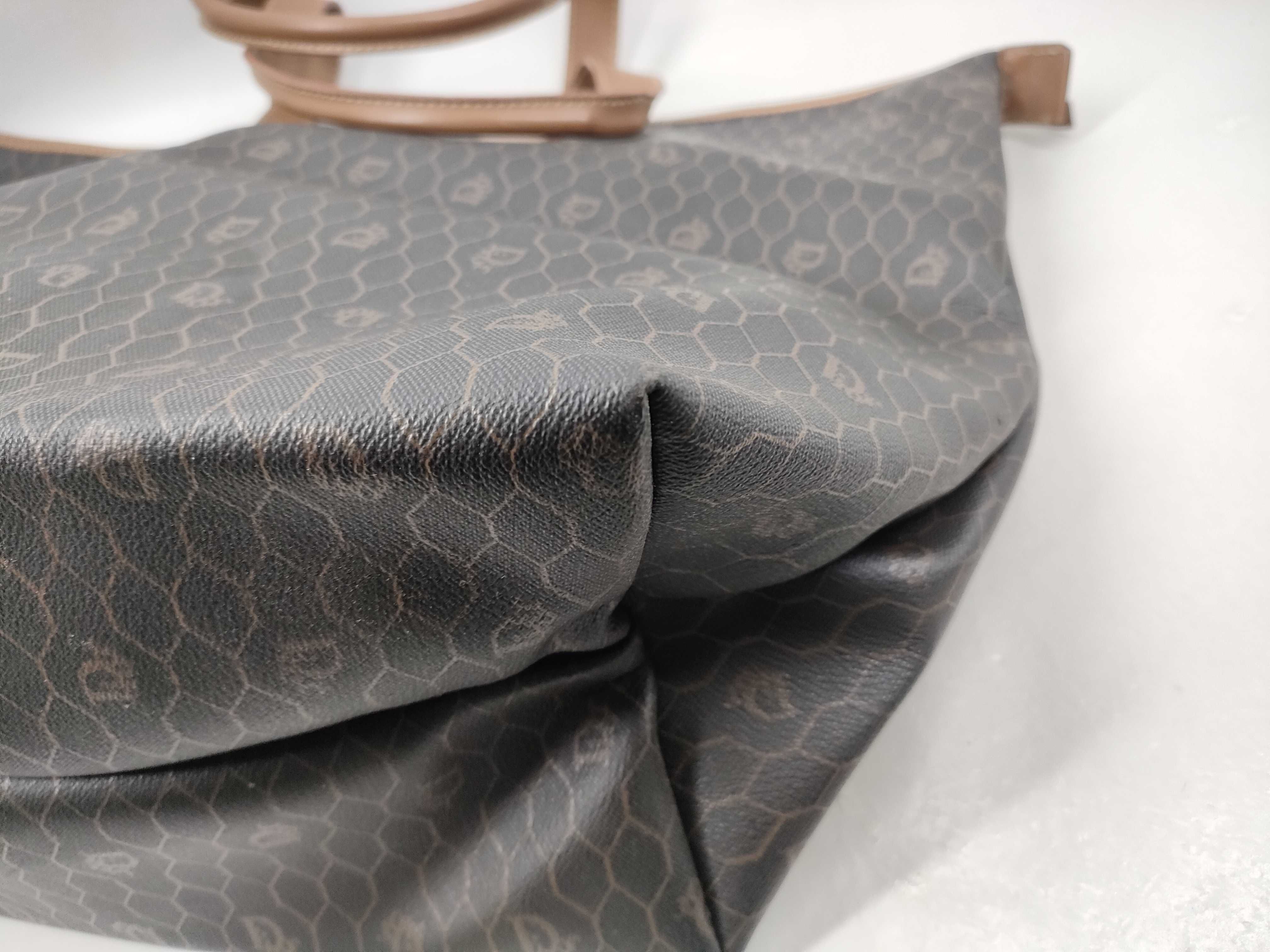 Honeycomb Pattern PVC Tote Bag — view 8