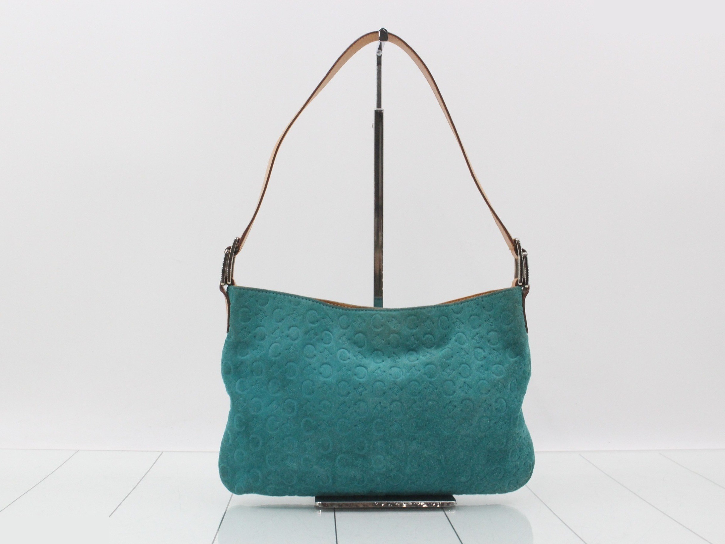 One-shoulder suede bag — view 2