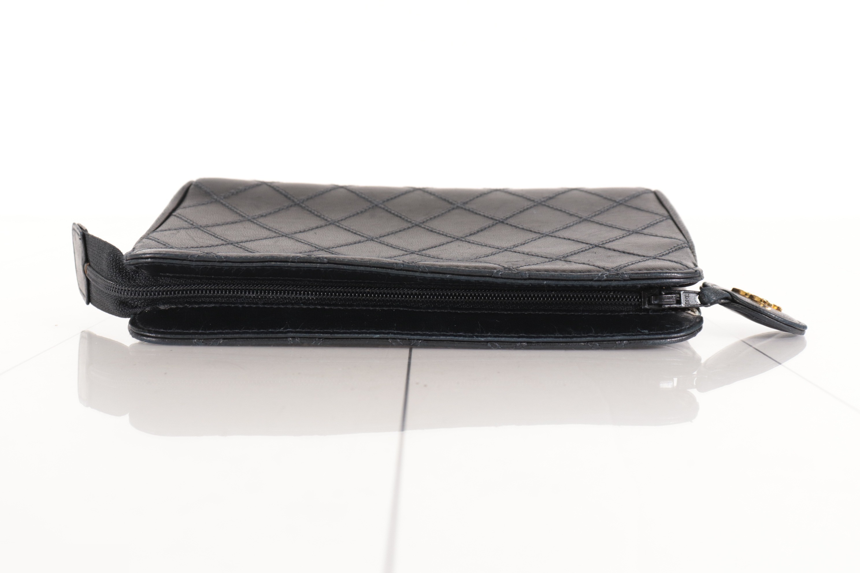 Bicolore Lamb Pouch — view 5