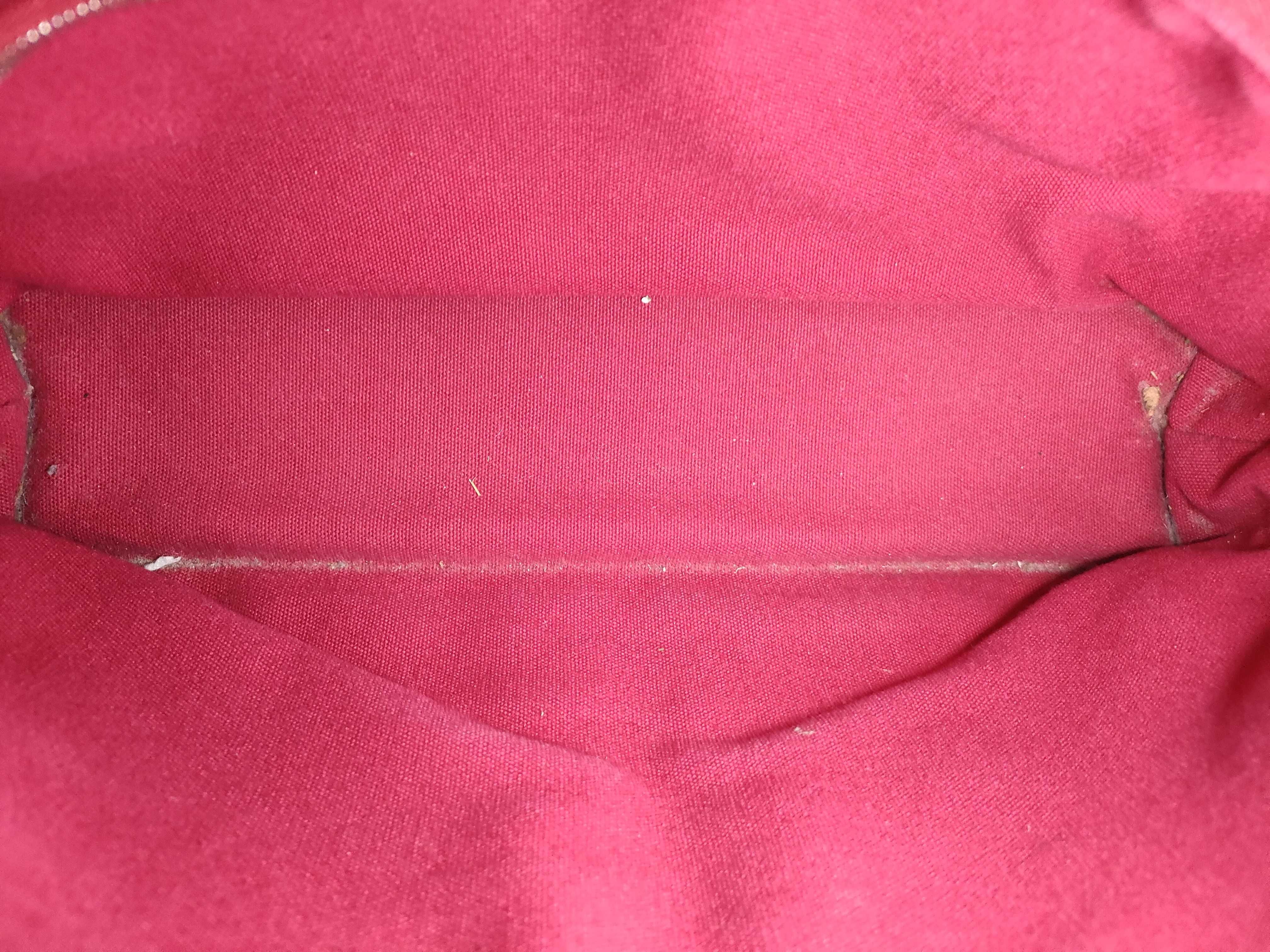 Troca Horizontal PM Handbag — view 9