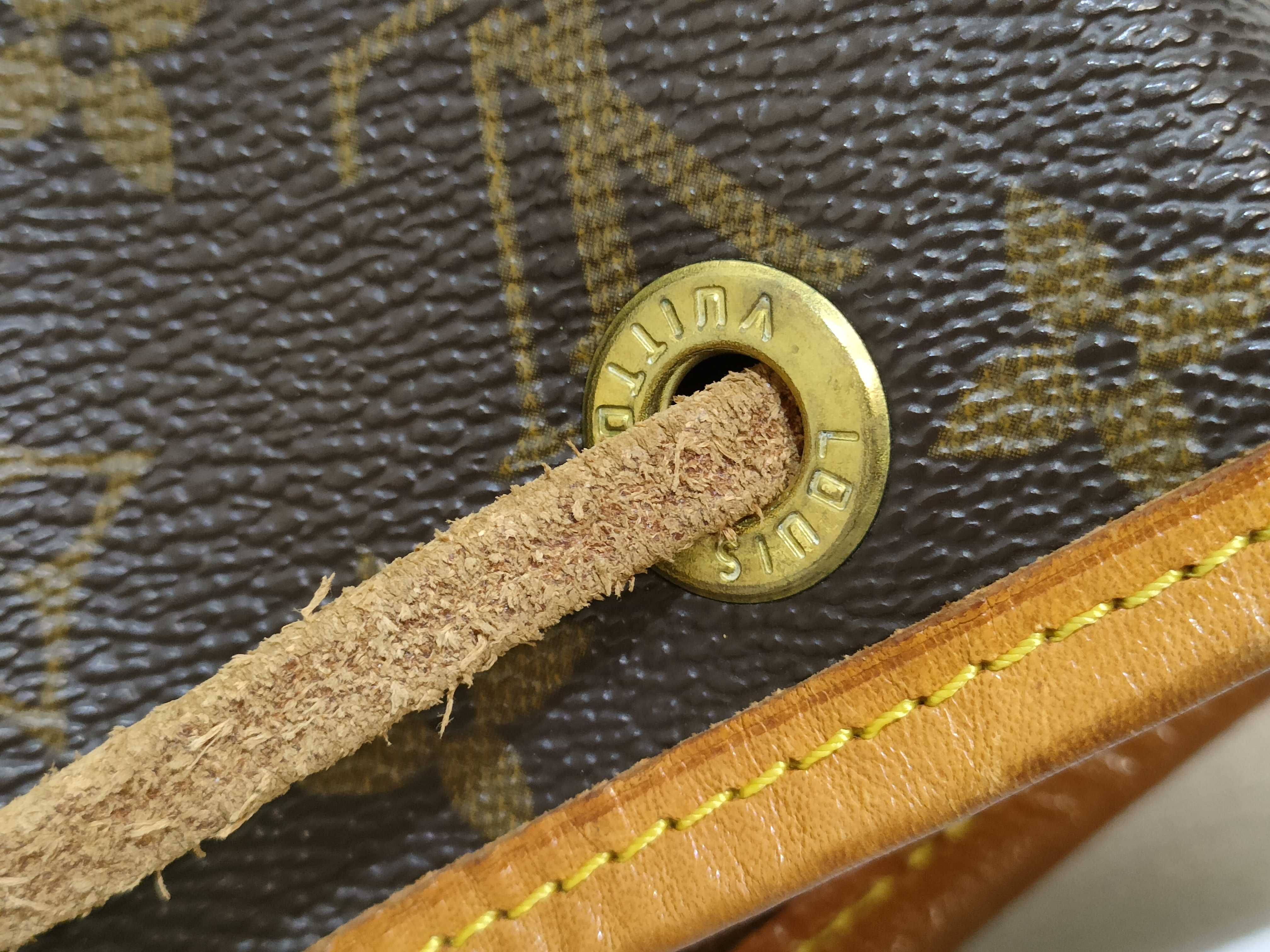 Monogram LV Noé Shoulder Bag — view 14