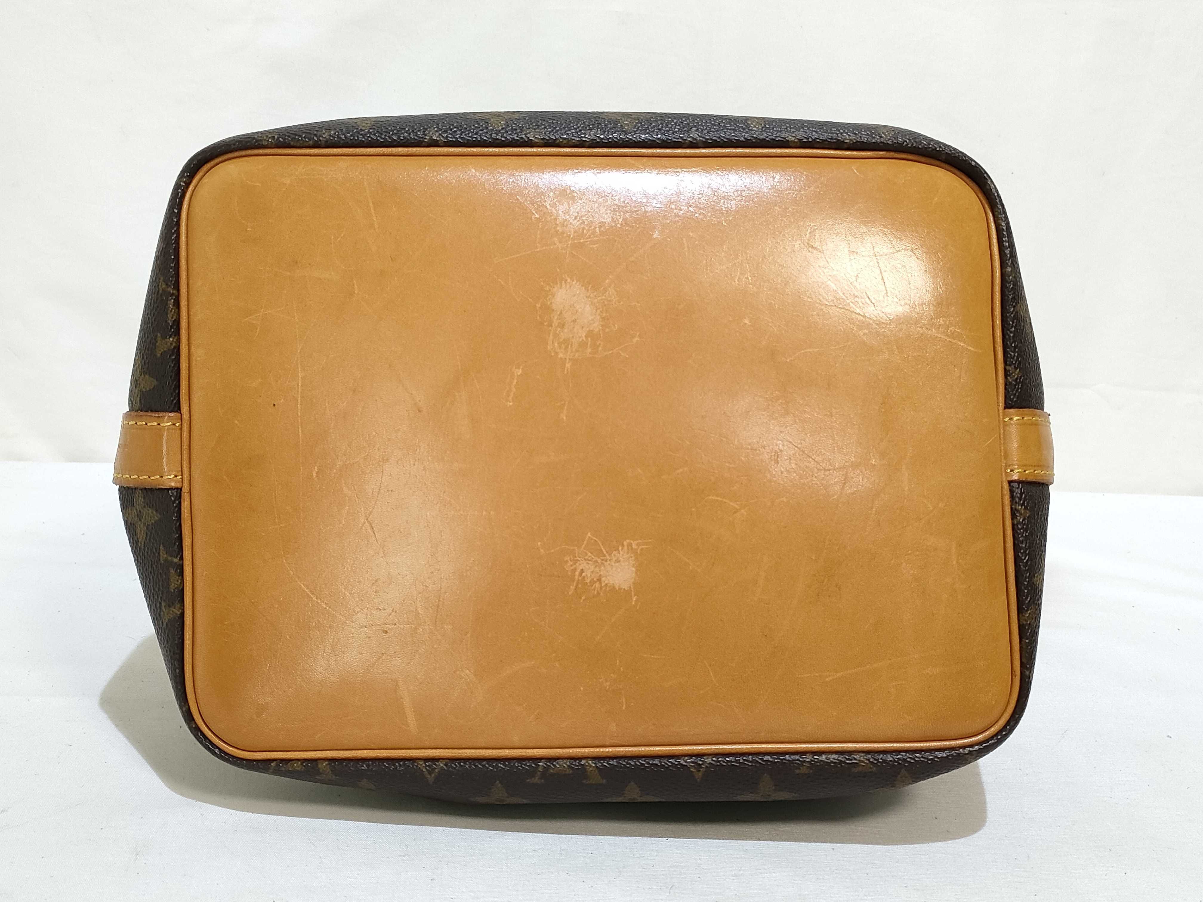 Monogram LV Noé Shoulder Bag — view 7