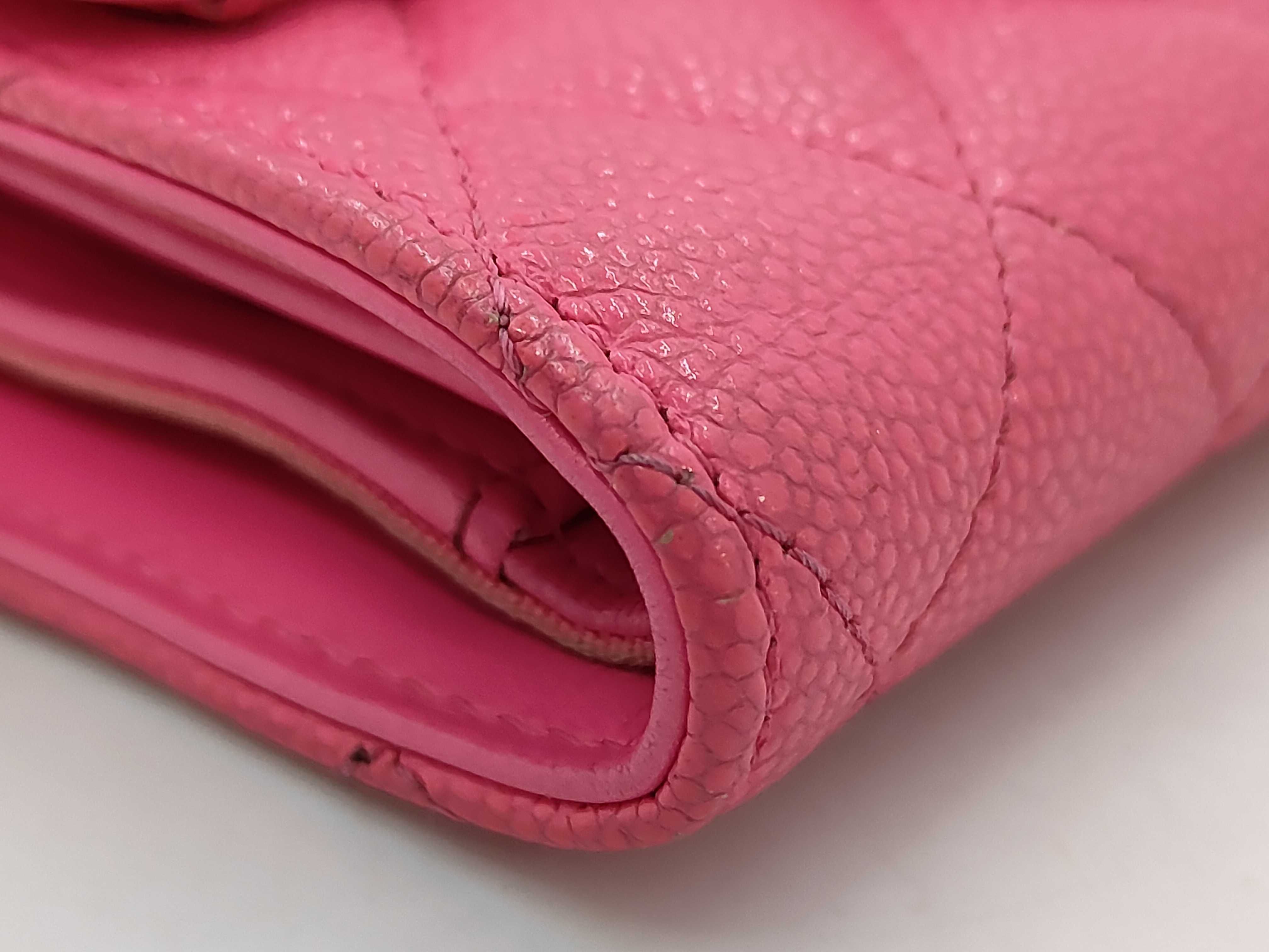 Matelassé Caviar Skin Pink Coco Mark Wallet — view 3