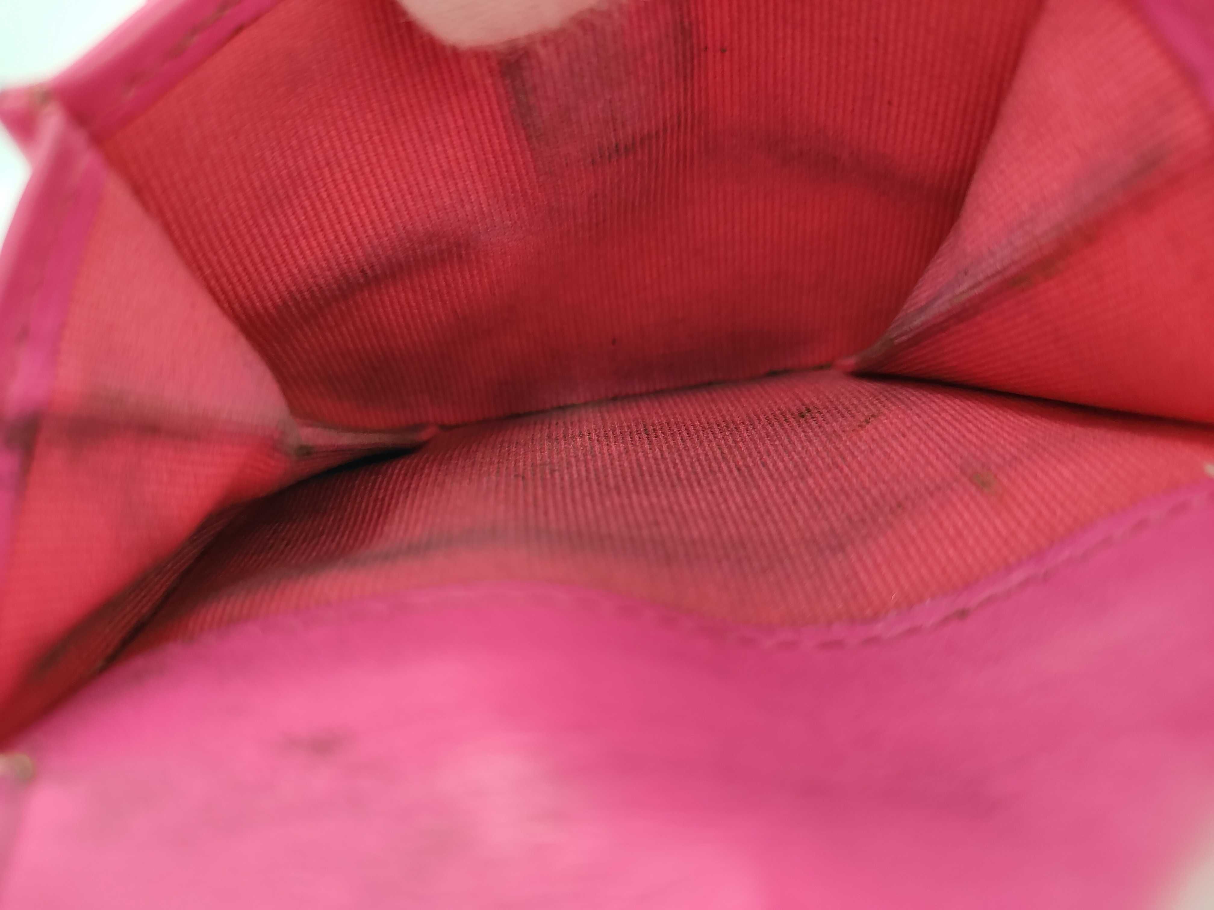 Matelassé Caviar Skin Pink Coco Mark Wallet — view 6