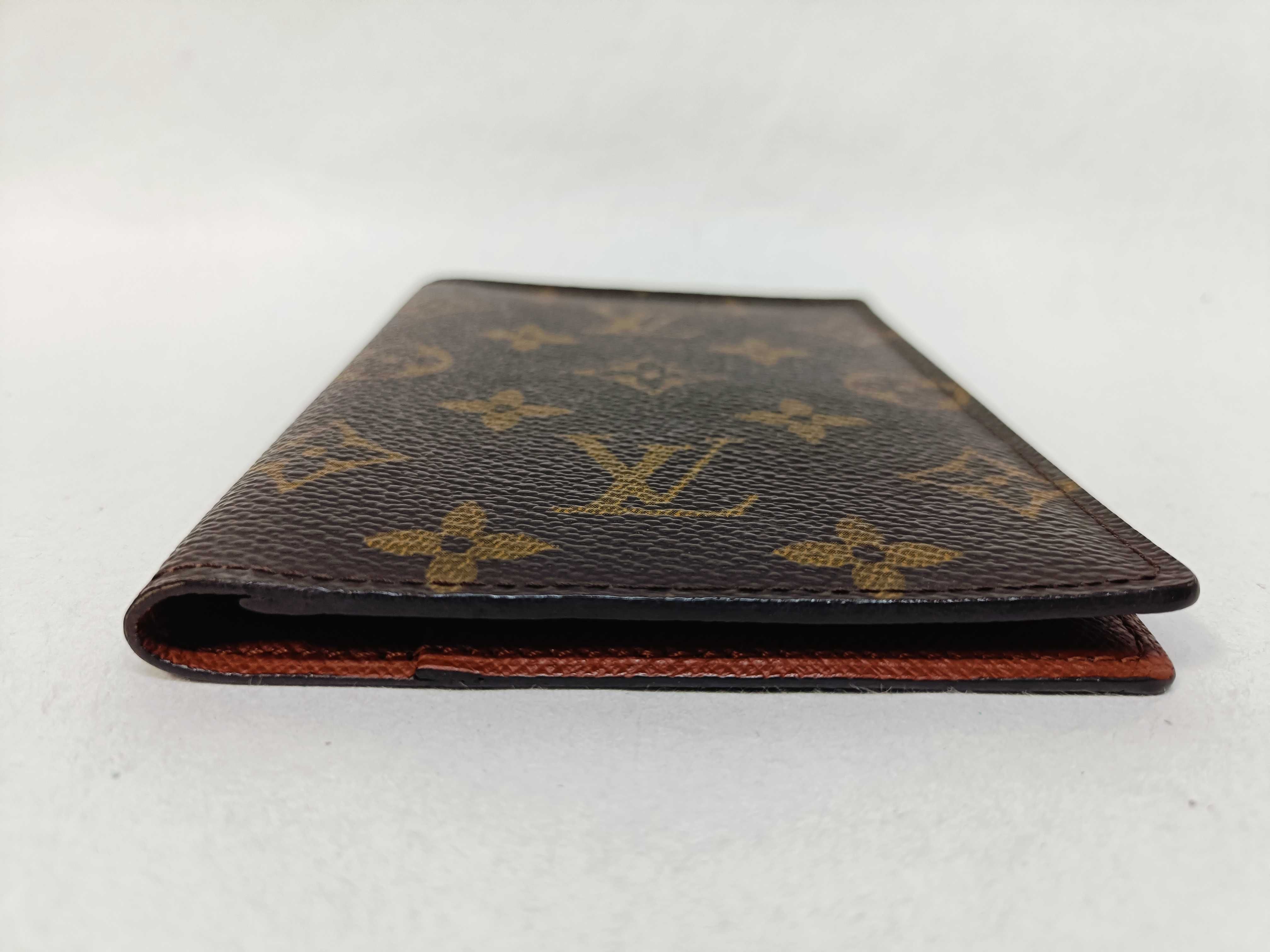 Monogram M64502 Couverture Passport Card Case — view 5