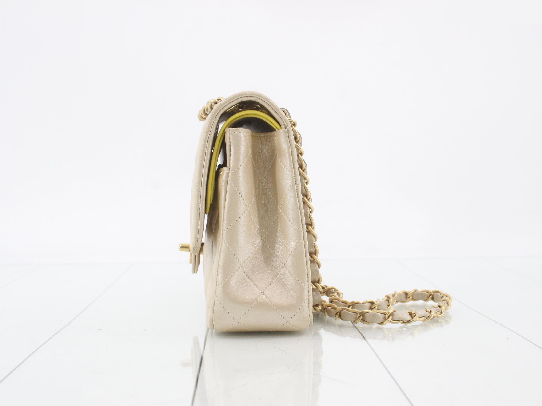 Mademoiselle (Bag) - Shoulder Bag — view 3