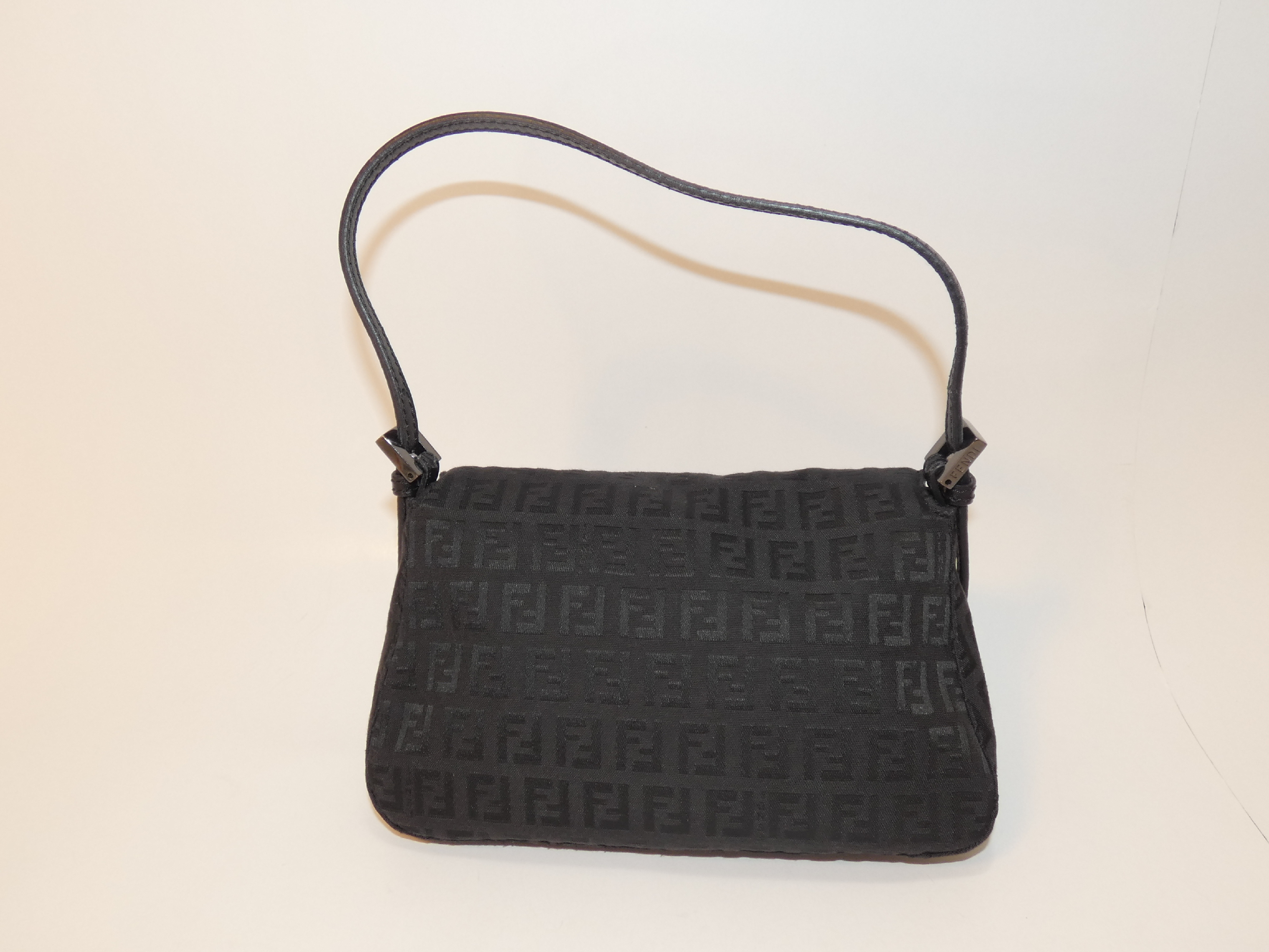 Zucchino Mini Mamma Black Mini Mamma Bucket Handbag — view 2