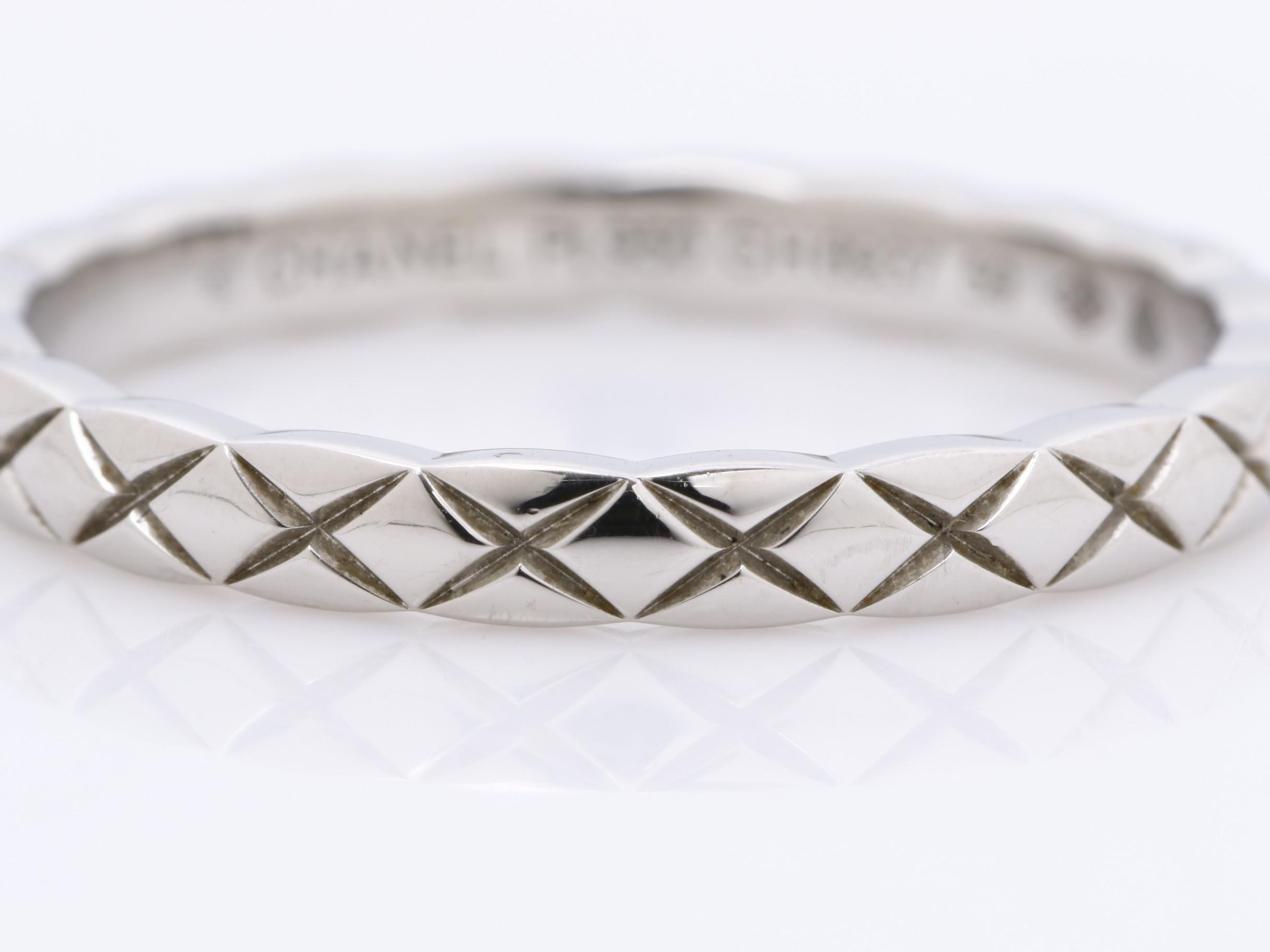 Coco Crush Ring, PT950, 4.8g, #59 stamped / actual size #18 — view 2