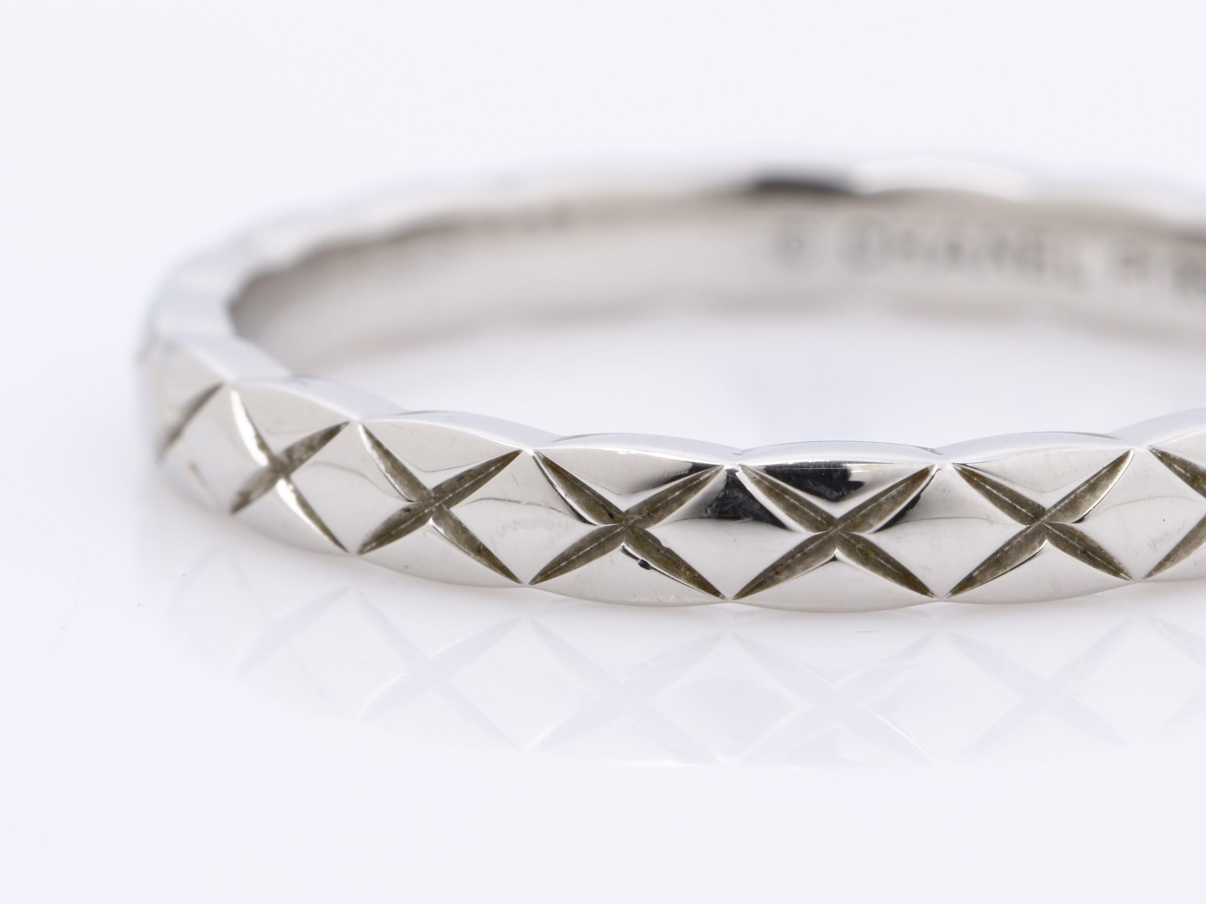 Coco Crush Ring, PT950, 4.8g, #59 stamped / actual size #18 — view 3
