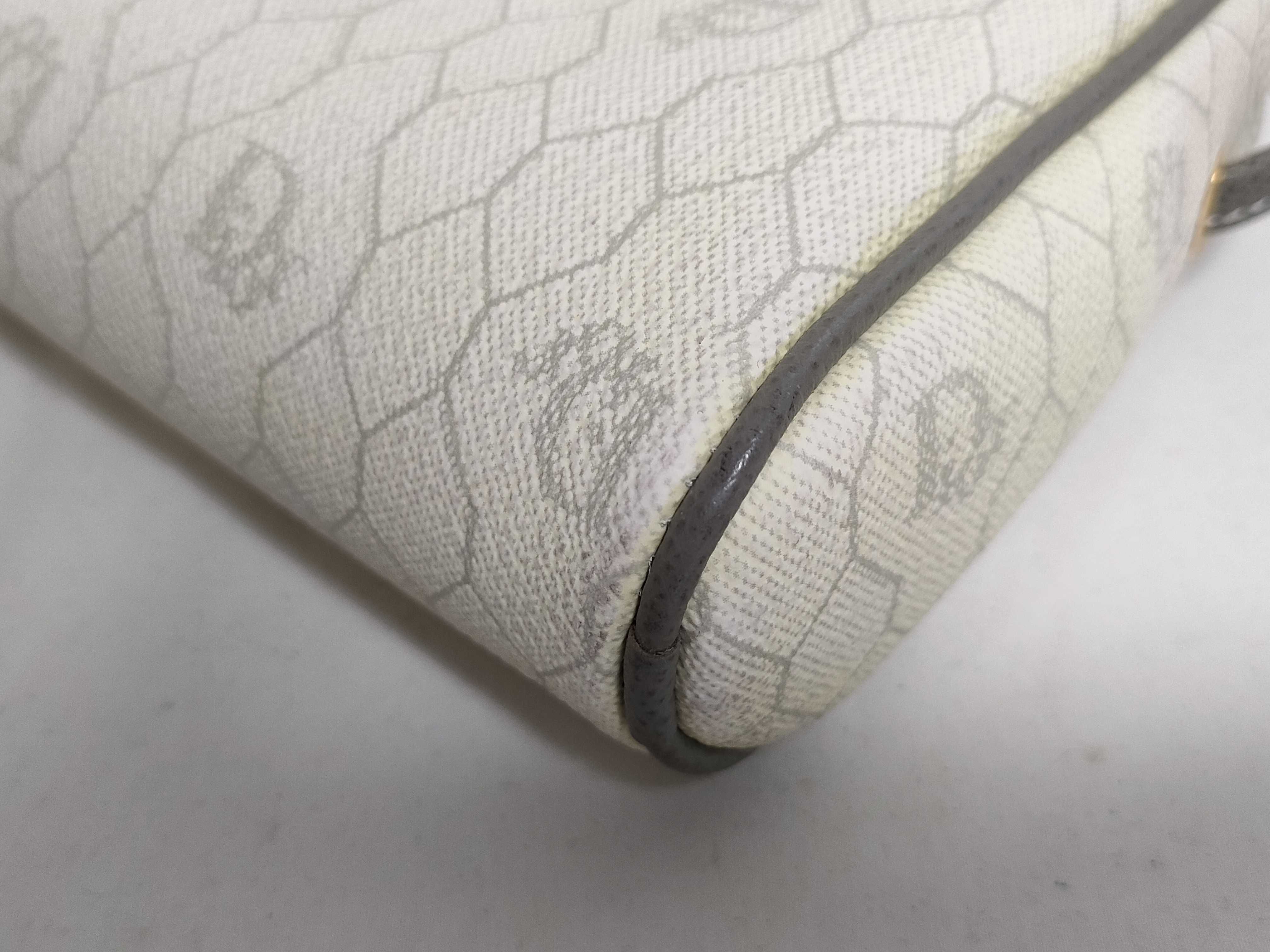 Vintage Shoulder Bag (Slightly Faded) — view 7