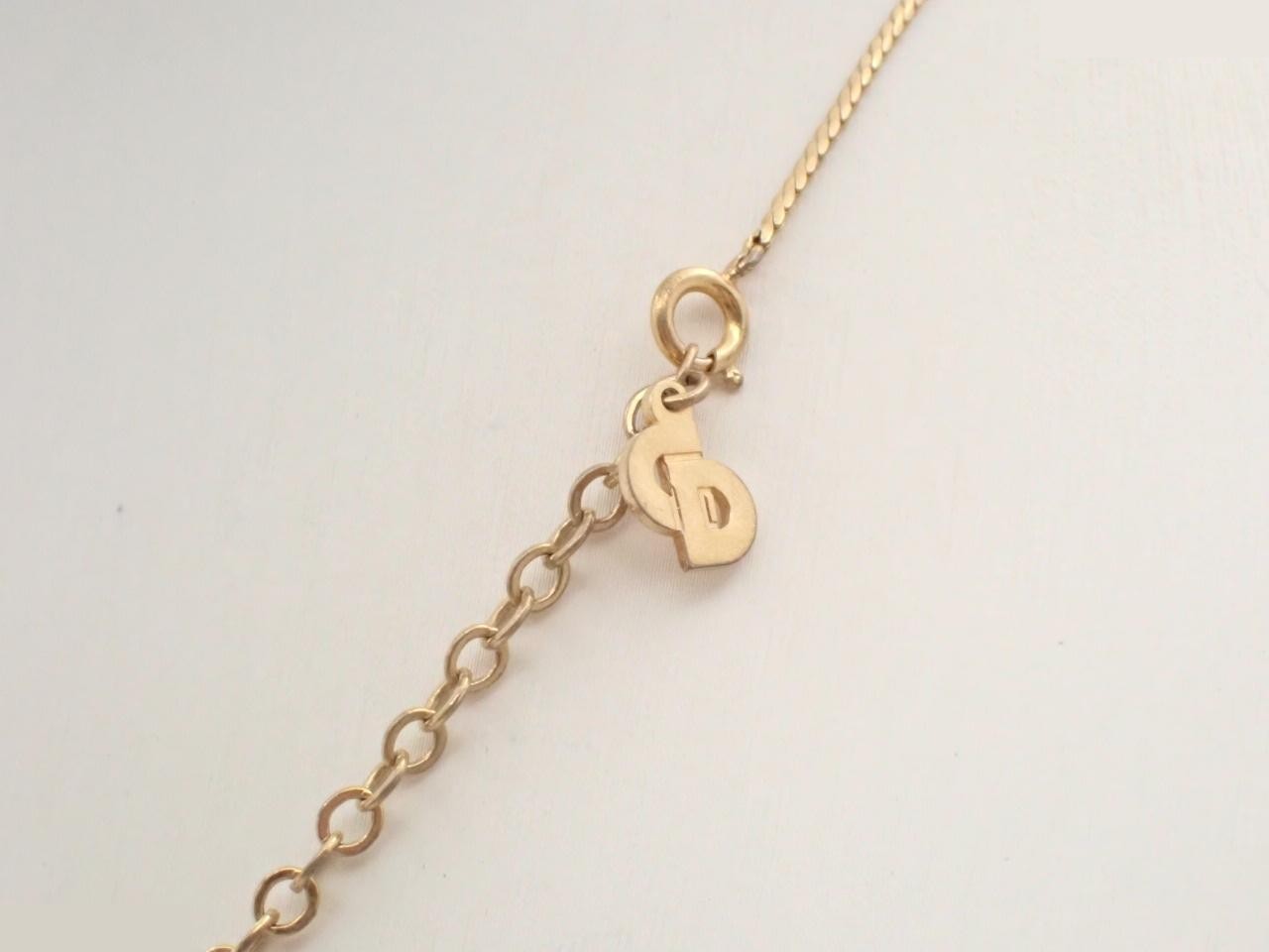 Other lines: Precious metals, necklaces, pendants — view 2