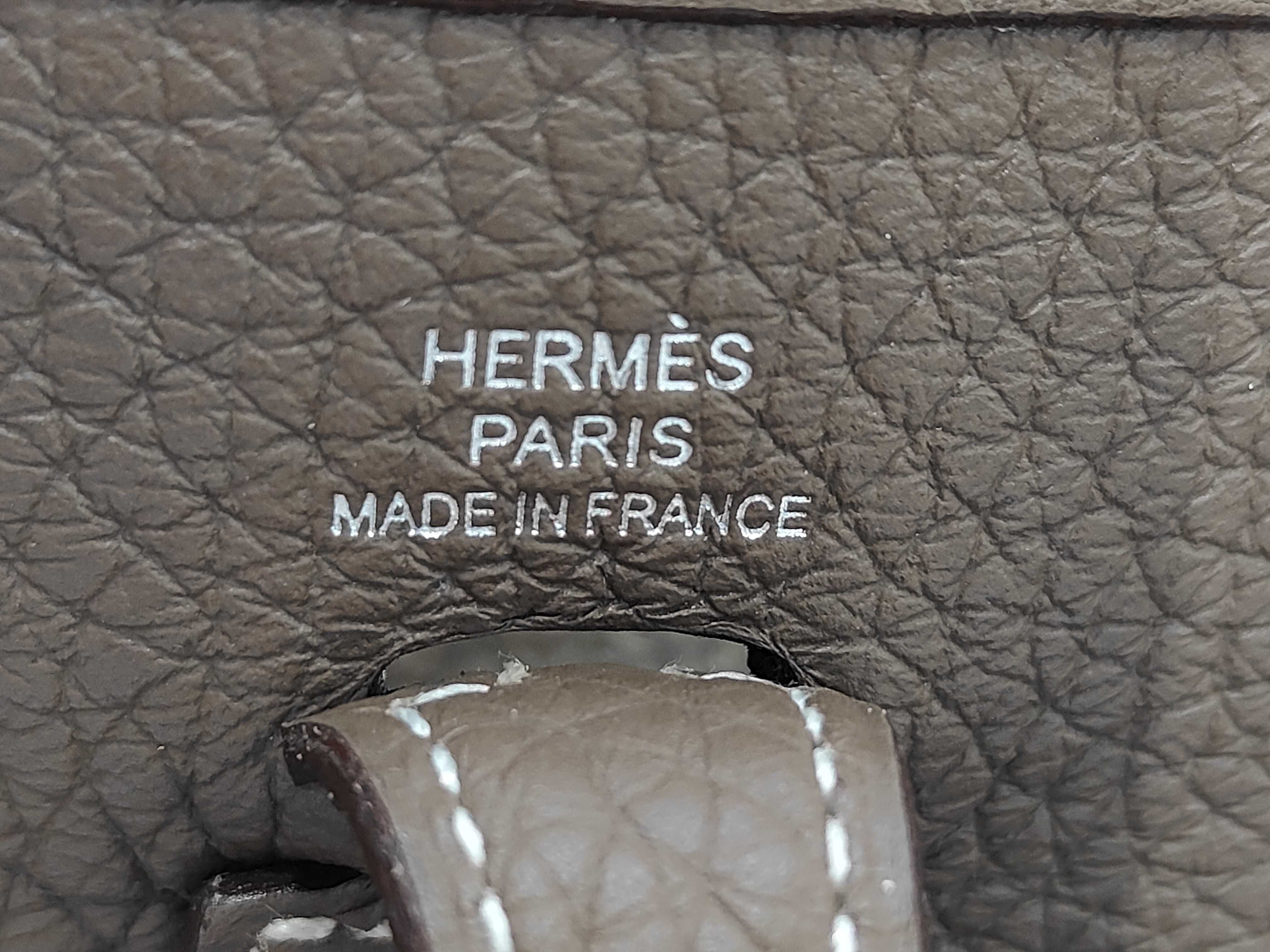 Evelyne TPM Taurillon Clemence Etoupe Silver Hardware Z Stamp Shoulder Bag — view 6