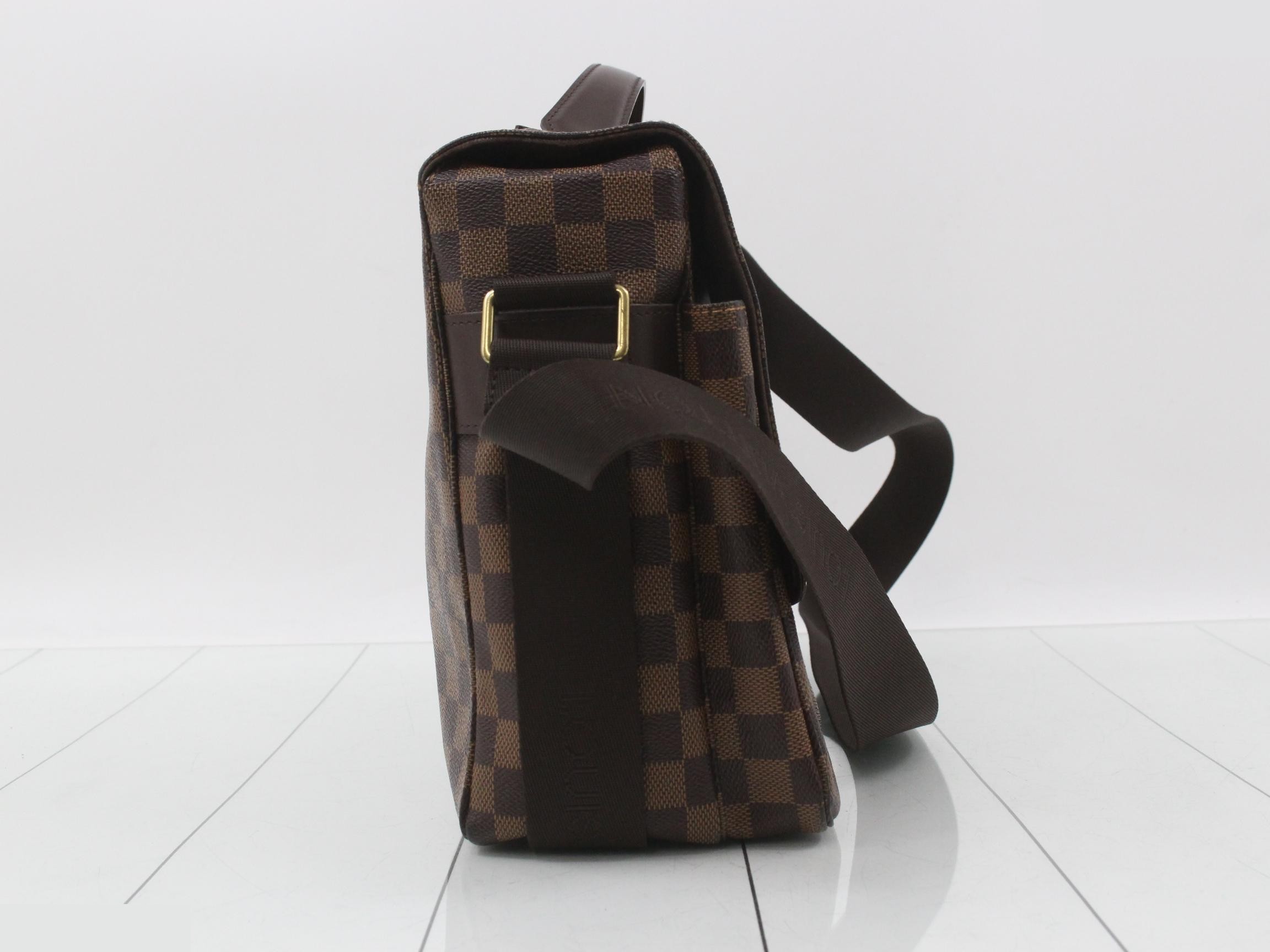 N42270 Damier Broadway Shoulder Bag — view 4
