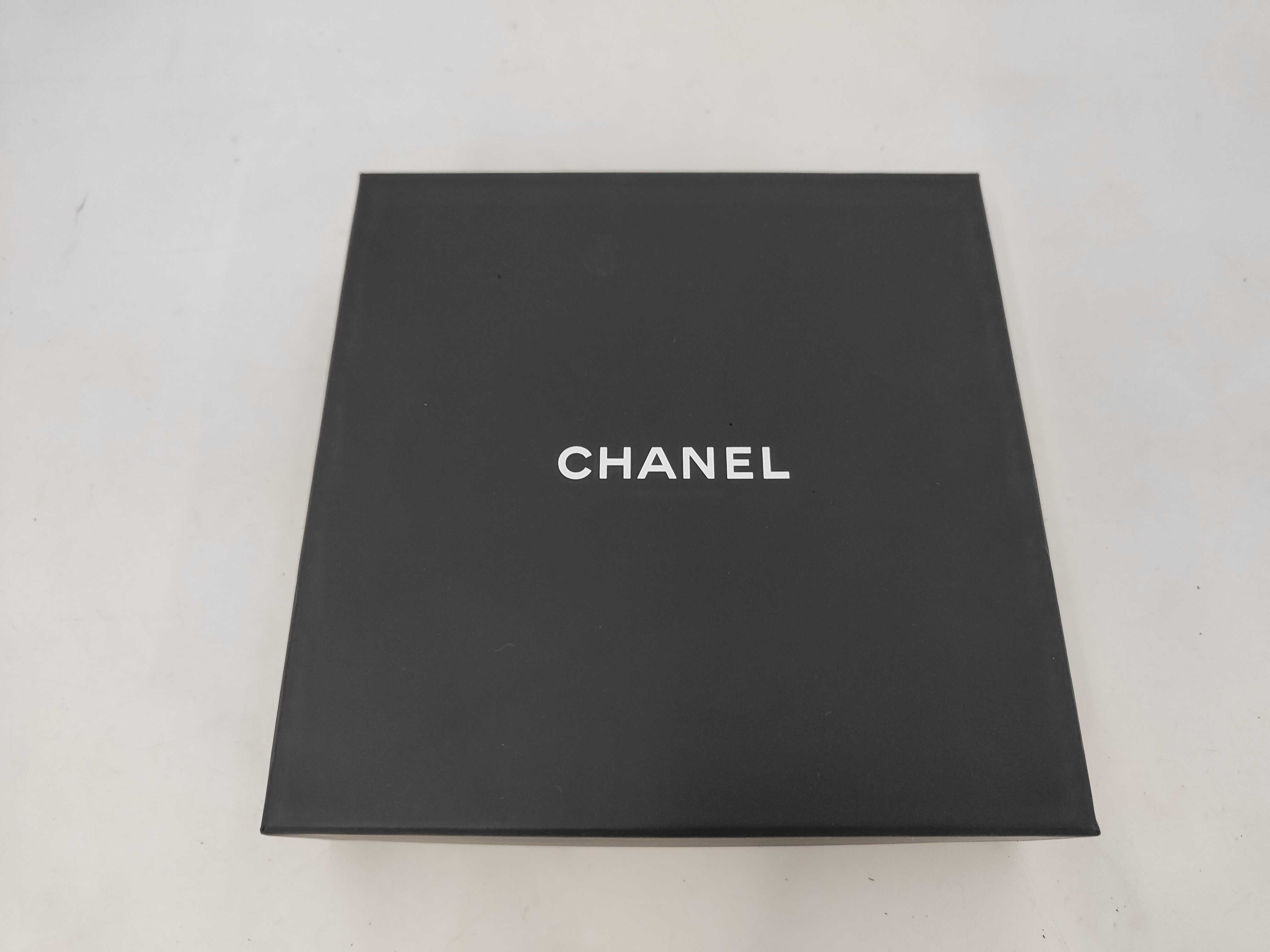 F14V F Pearl Necklace — view 7