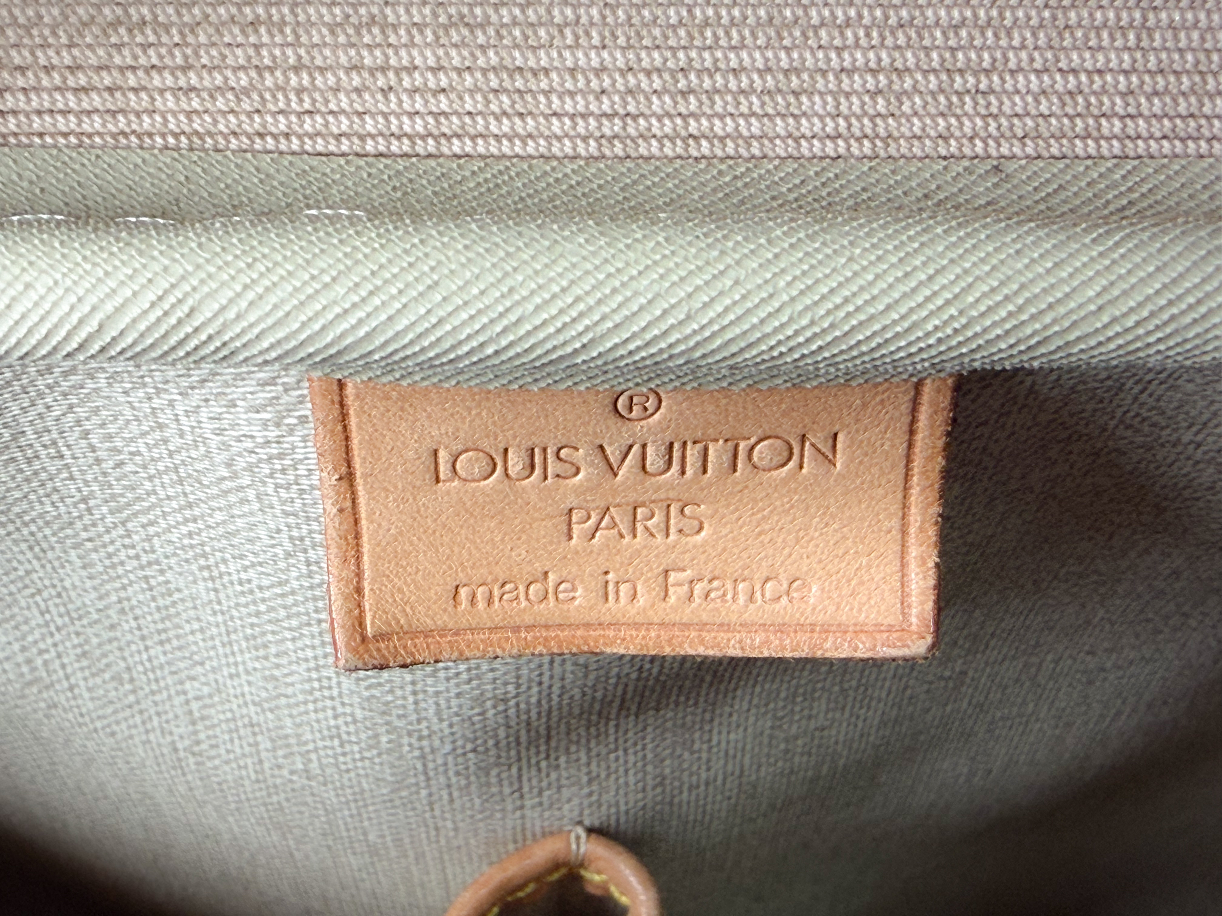 Monogram M47270 Deauville VI0988 Handbag — view 14