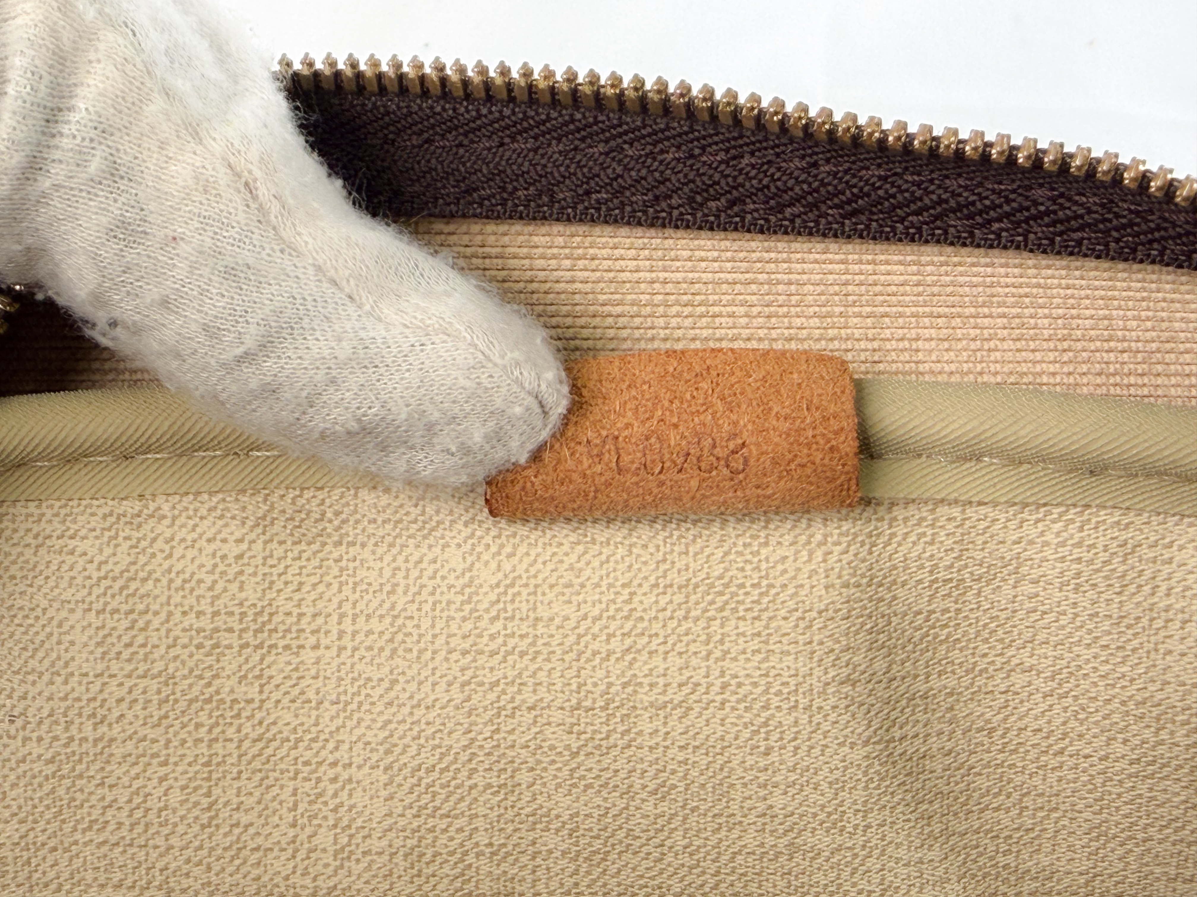 Monogram M47270 Deauville VI0988 Handbag — view 15