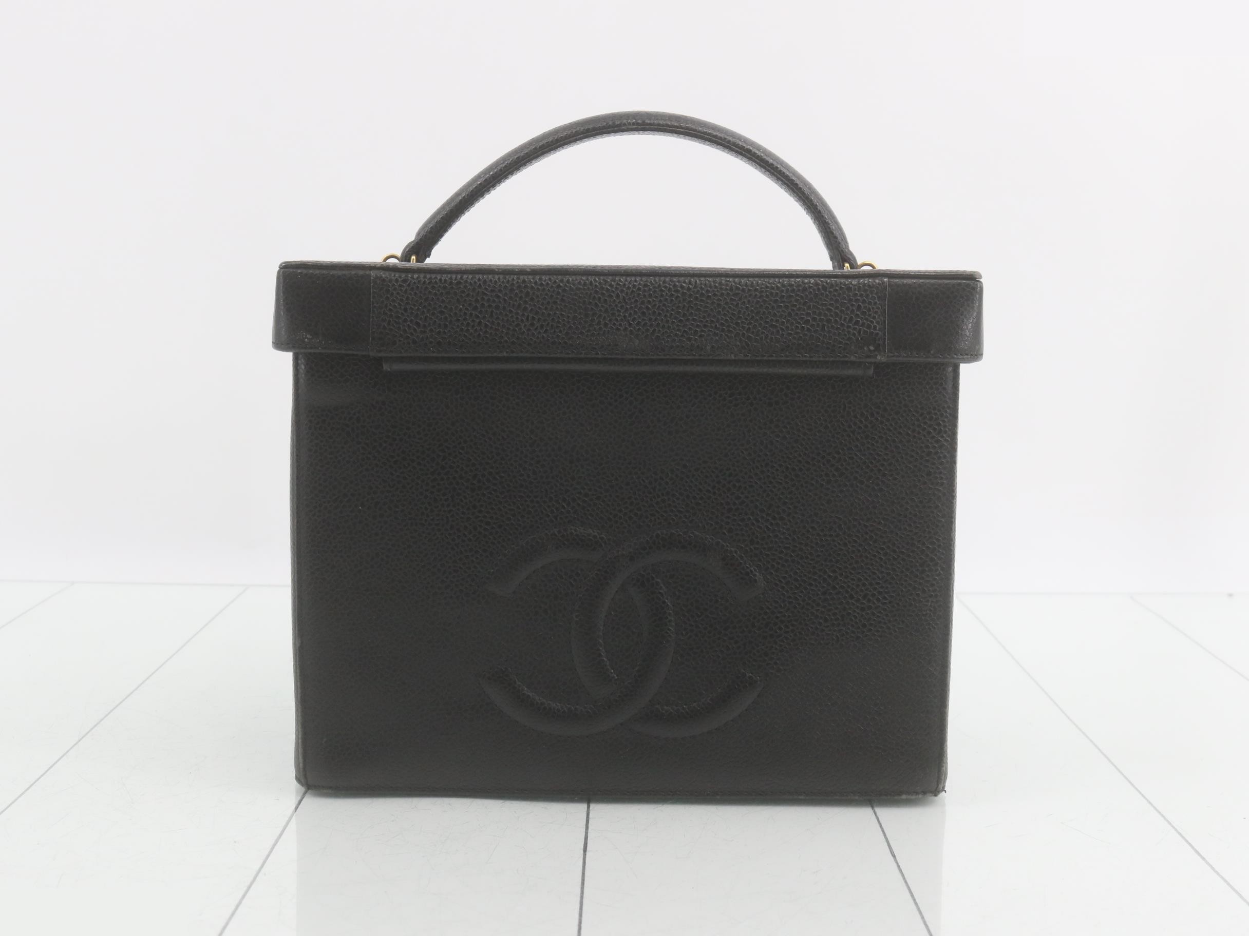 Caviar Skin Vanity Case — view 2