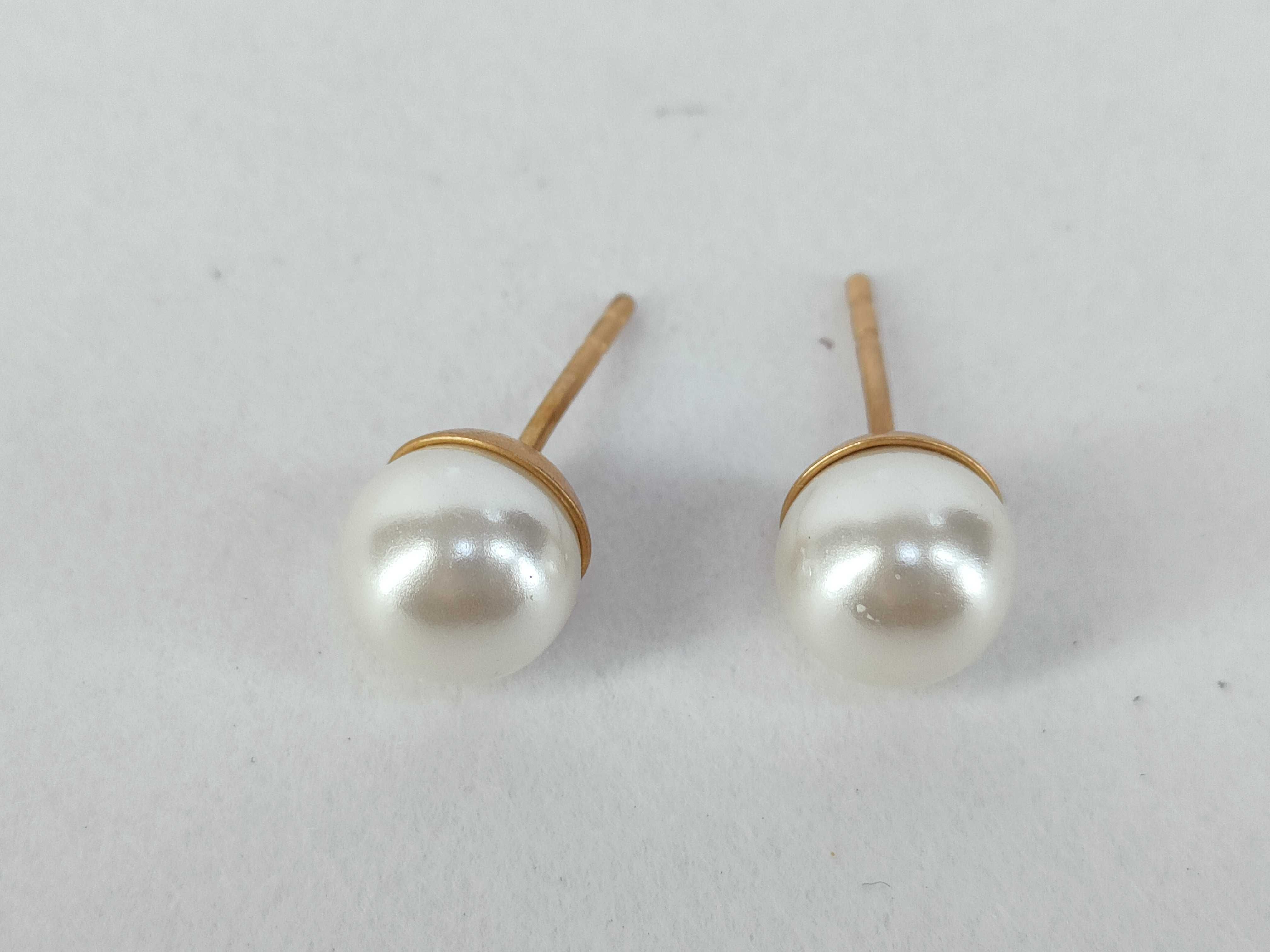 Tribal Flower Pearl Earrings — view 2