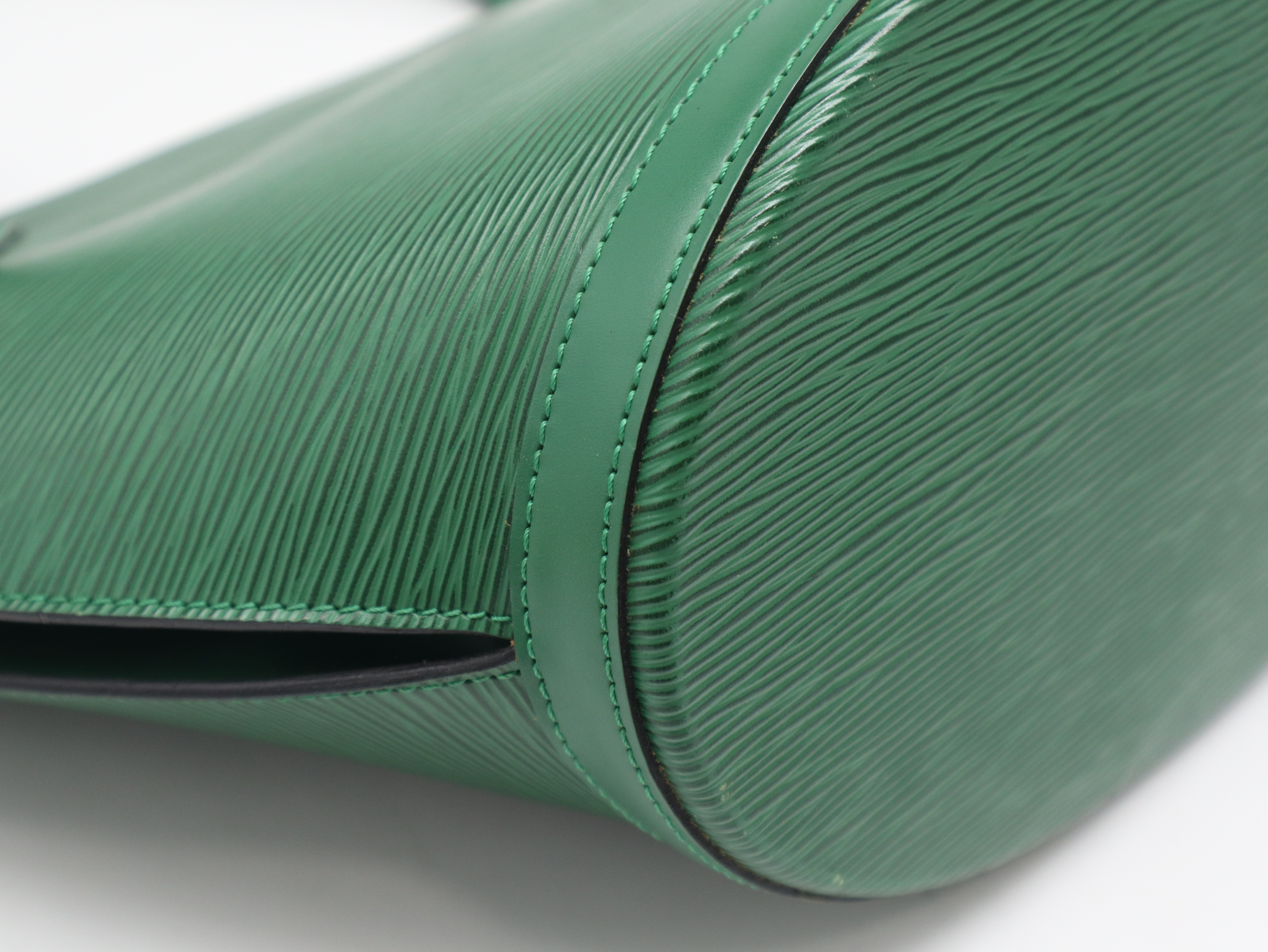 M52264 Epi Saint Jacques Shopping Borneo Green Tote Bag — view 11
