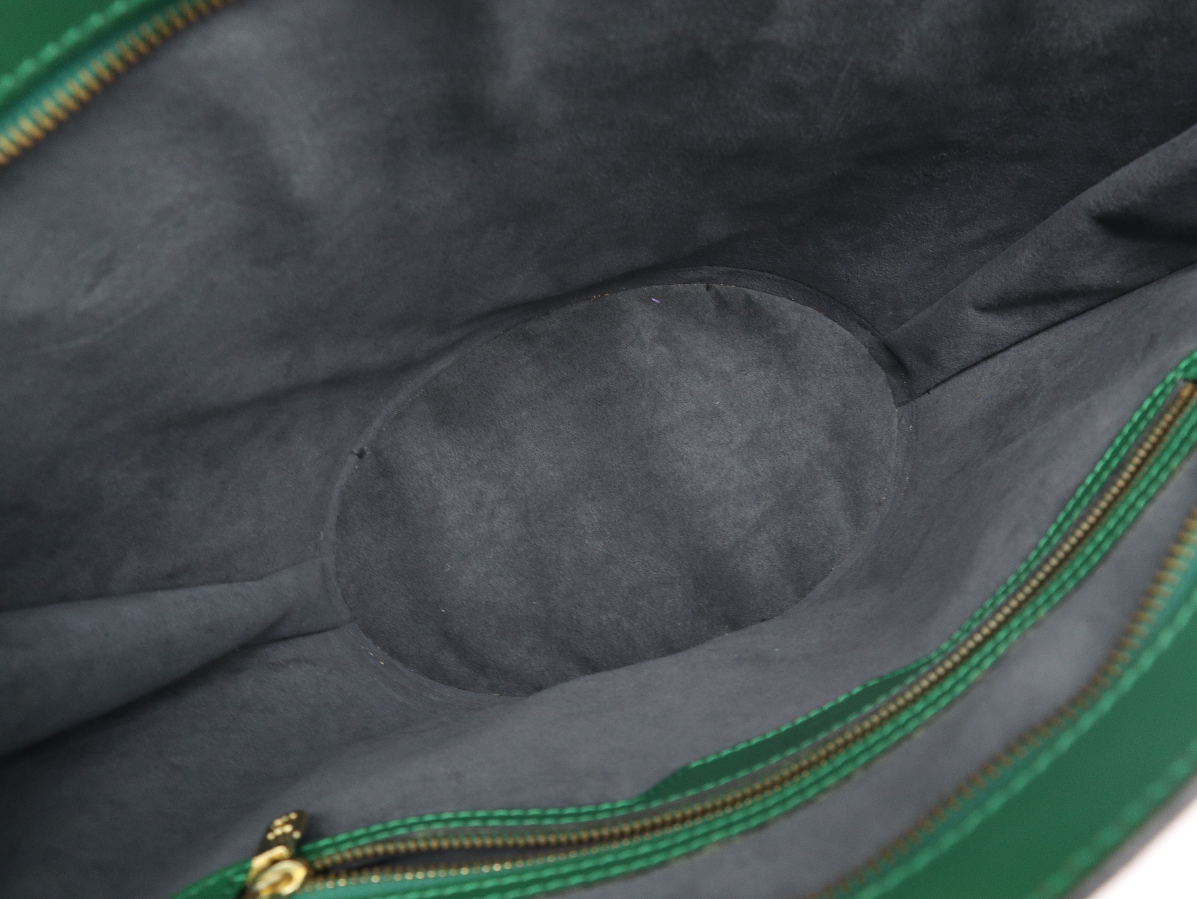 M52264 Epi Saint Jacques Shopping Borneo Green Tote Bag — view 12