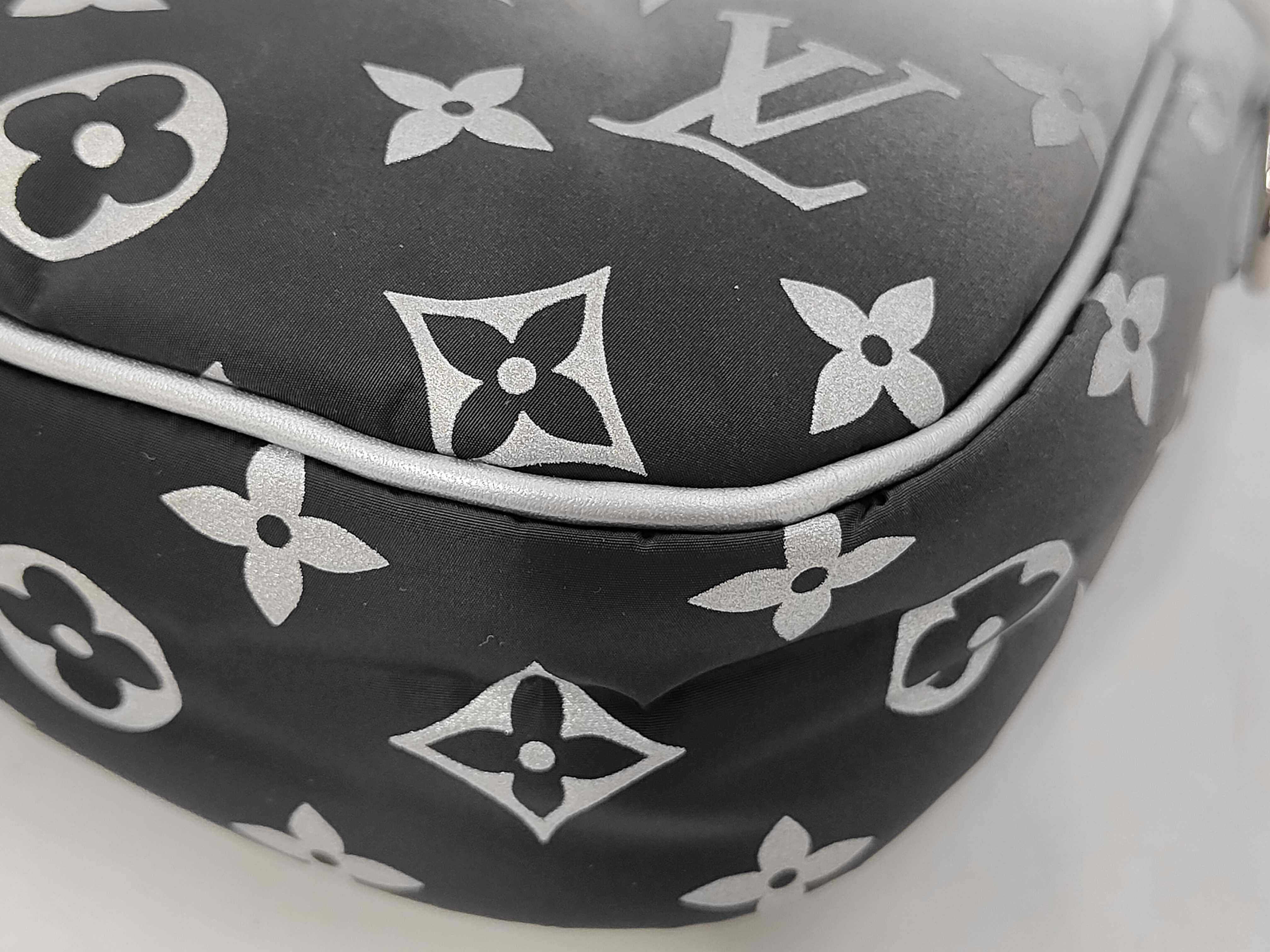 LV SKI Mini Moon M11896 Gray Handbag — view 3