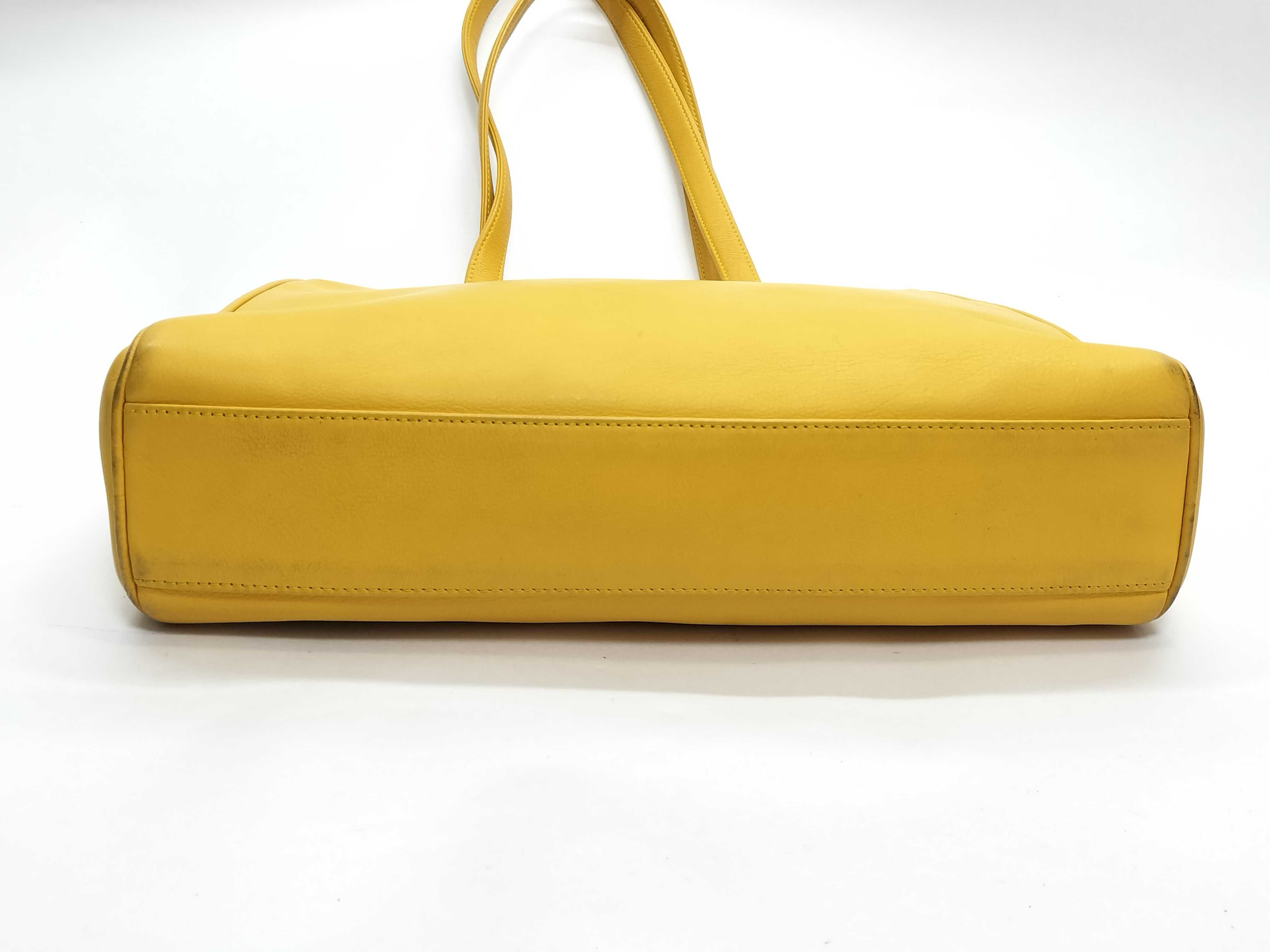 CD Logo Leather Tote Bag (Yellow) — view 4