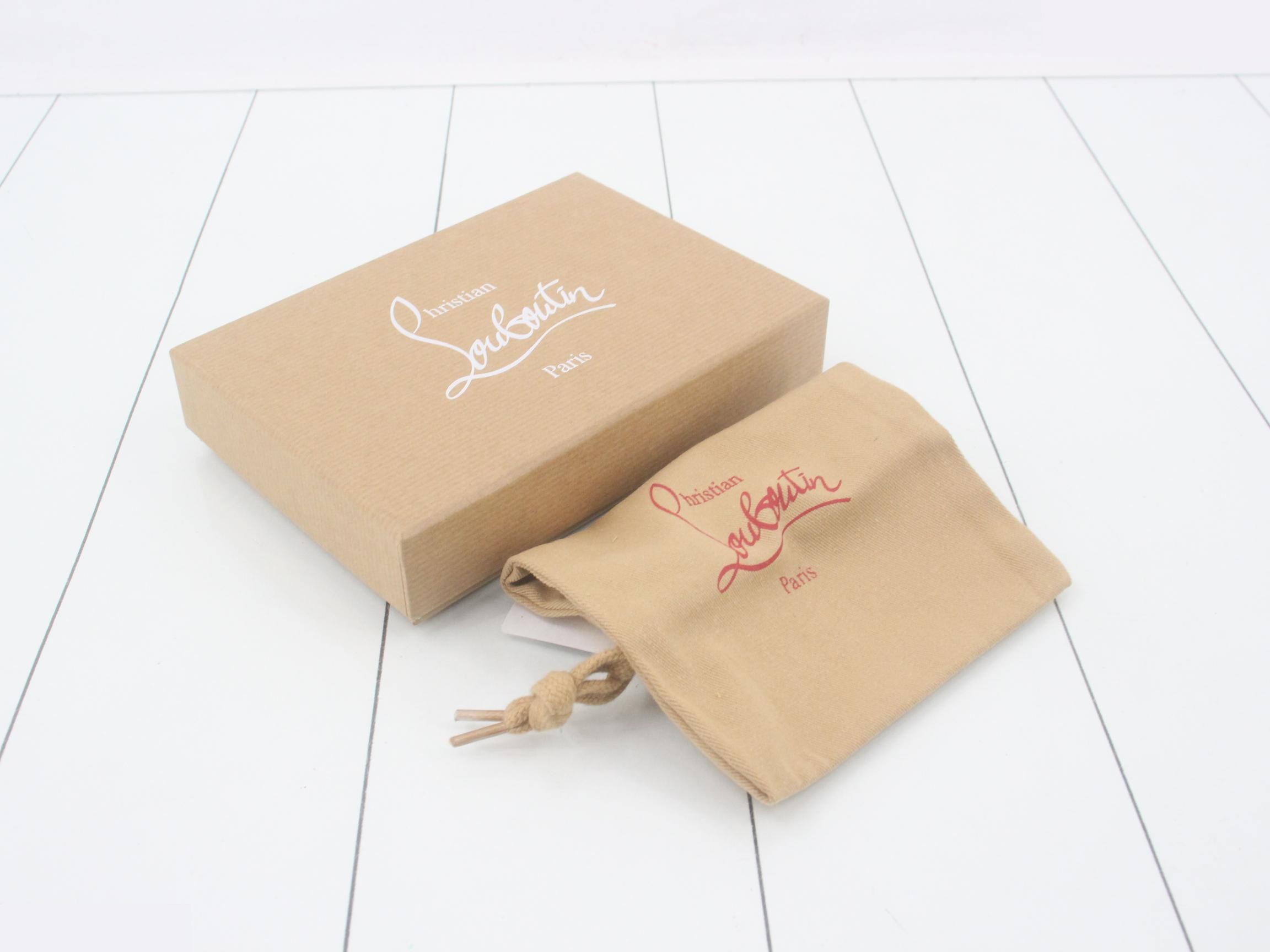 Other lines: Bags and Wallets — view 5
