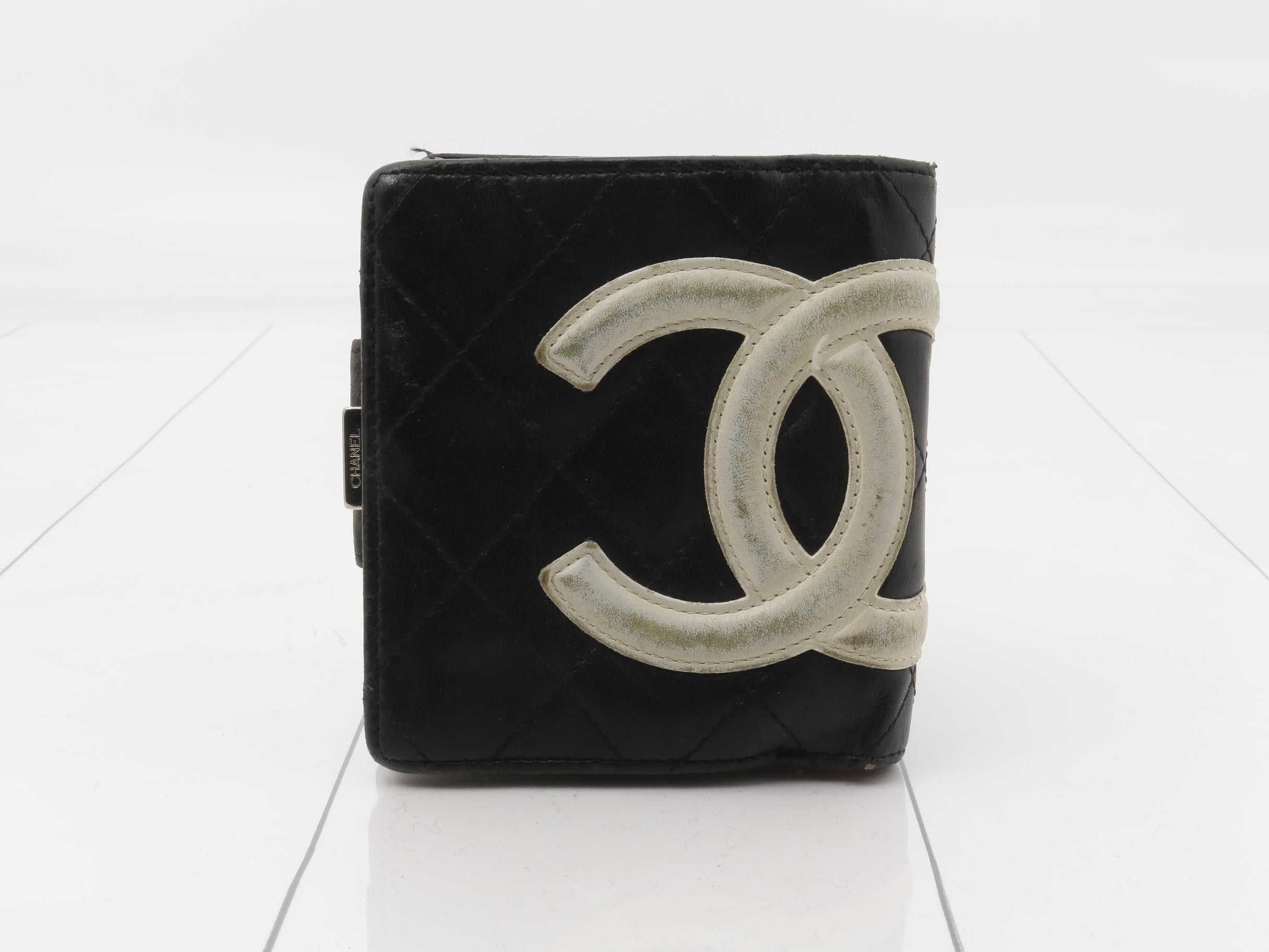 Cambon Line Folding Wallet — view 2