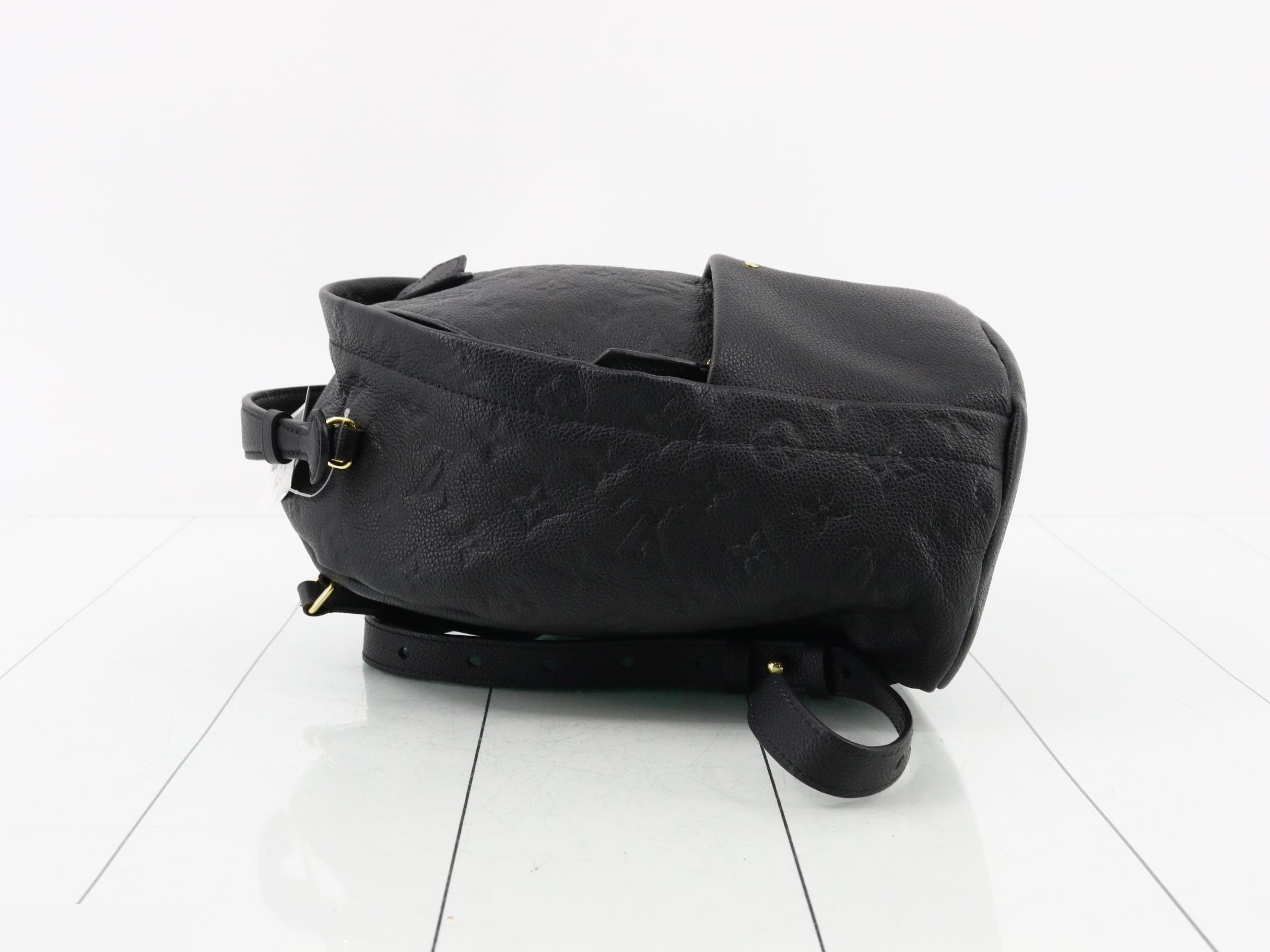 Backpack — view 4