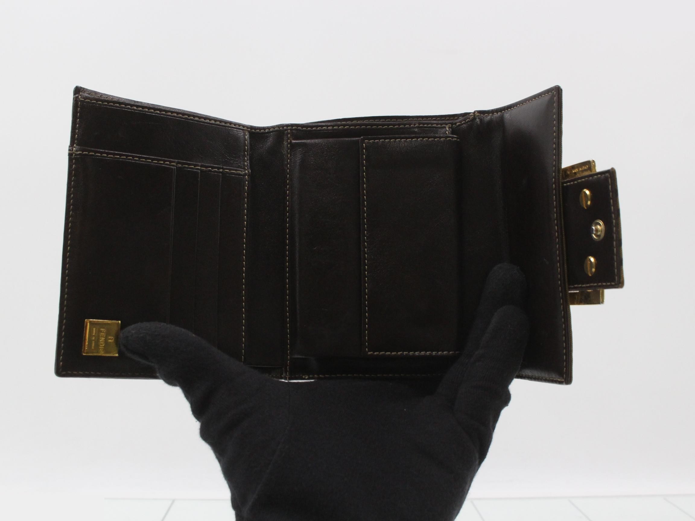 Zucchino FF Logo Hardware Leather Patent Enamel Bi-fold Wallet — view 4