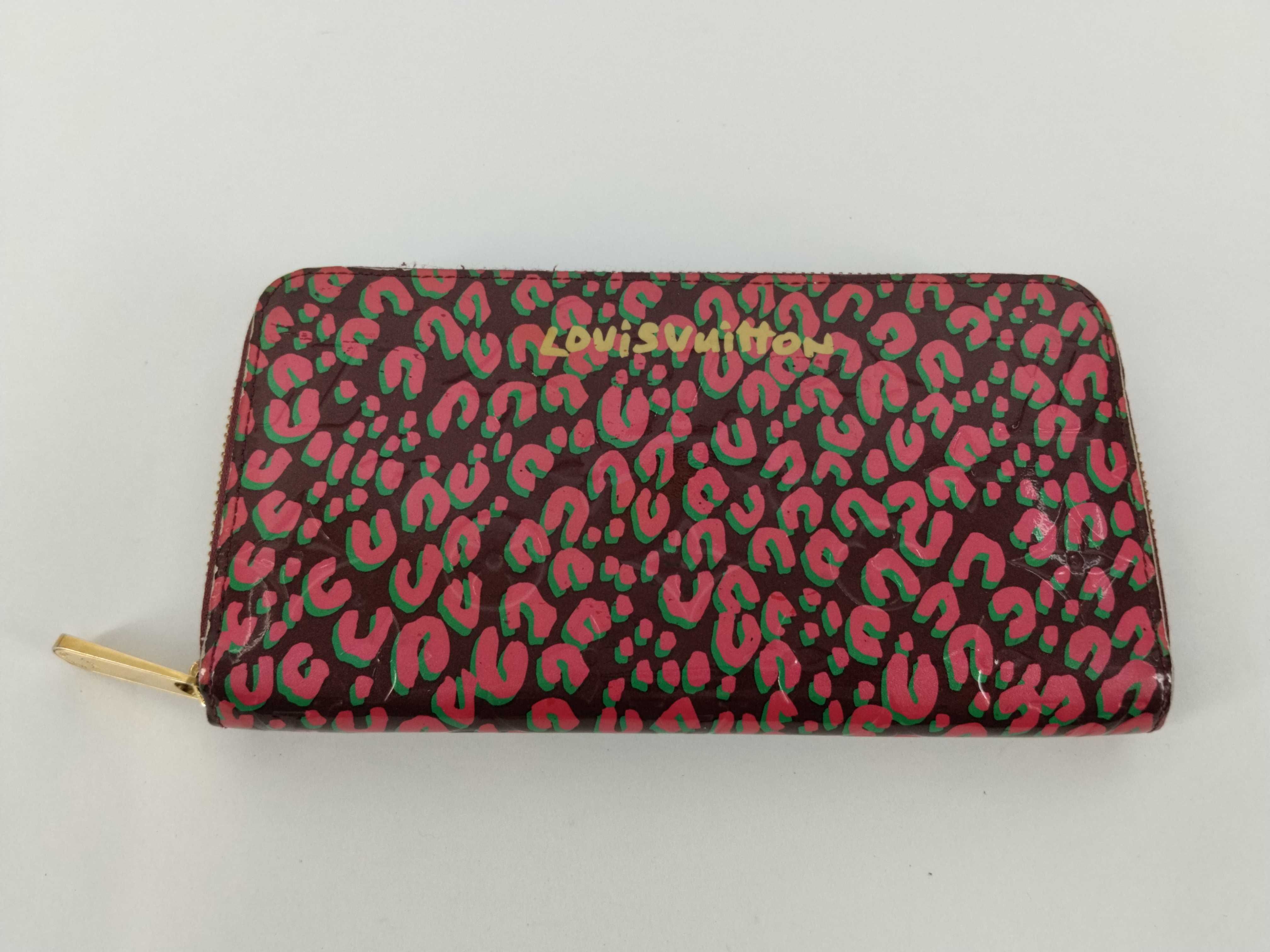 Vernis Leopard Zippy Wallet