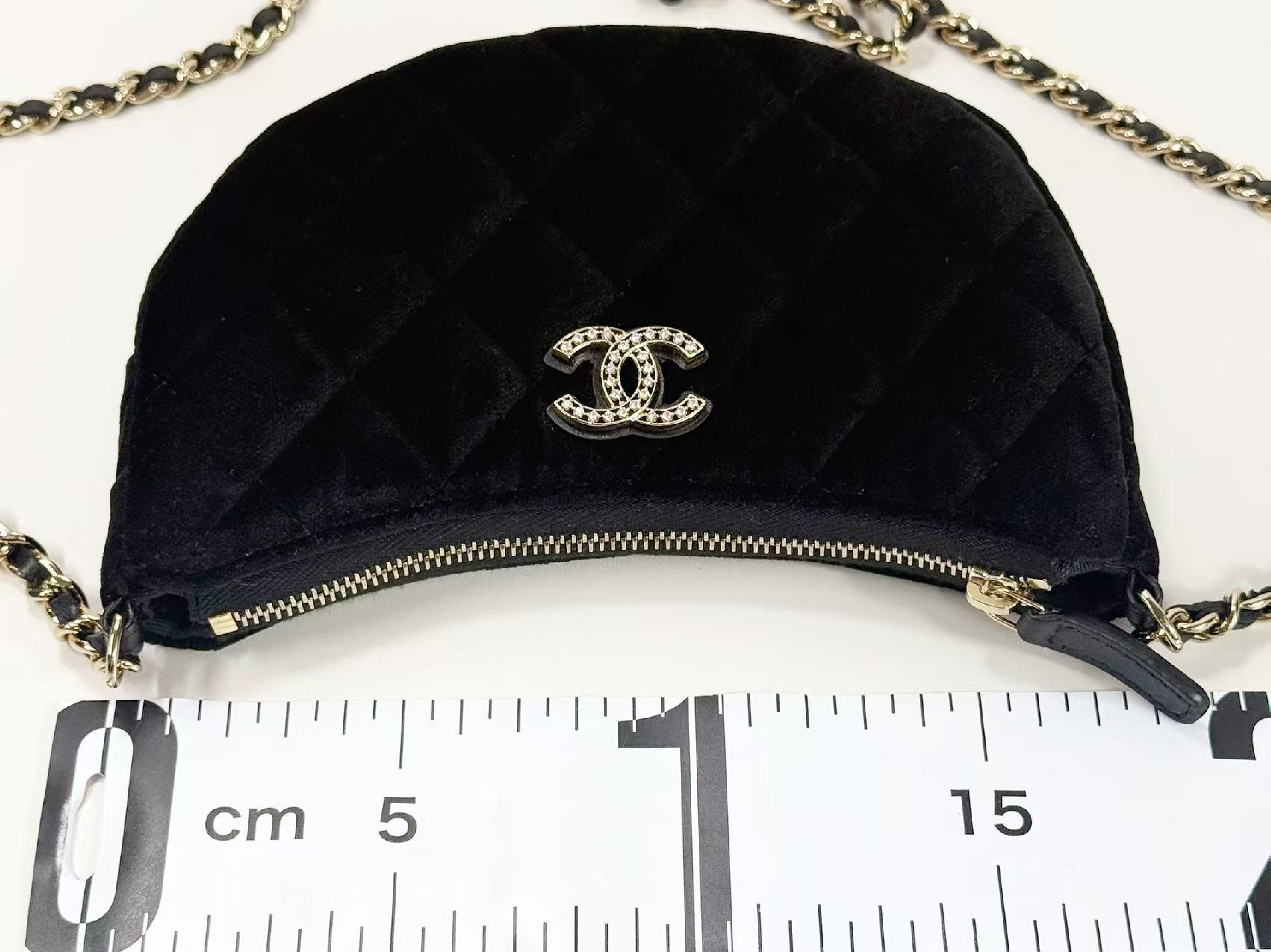Black Matelassé Velour Hobo Bag, VIP G, Stored Item, W17/H11/D3cm (approx.), with Box, Dust Bag, Booklet, and Random Serial Number, Gold Hardware, LUP099E9 Shoulder Bag — view 4