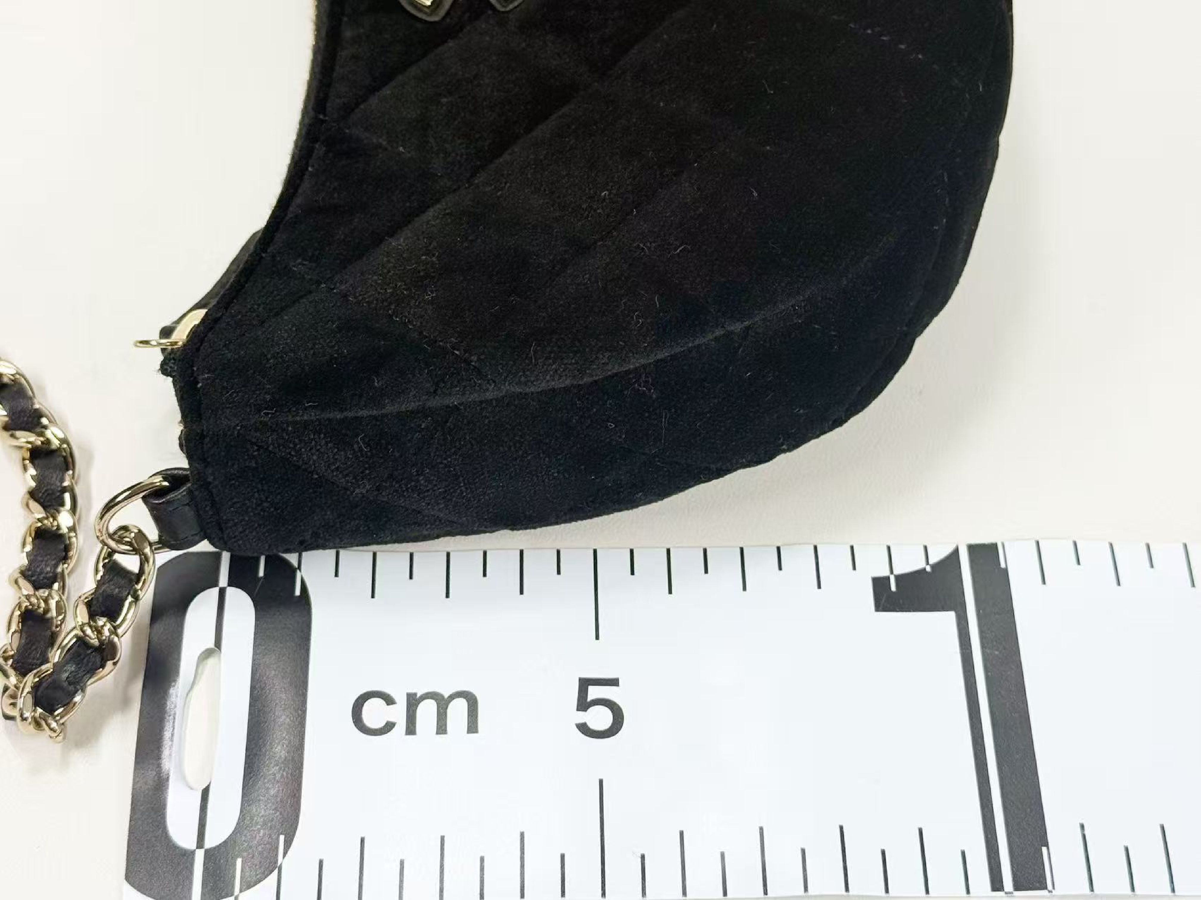 Black Matelassé Velour Hobo Bag, VIP G, Stored Item, W17/H11/D3cm (approx.), with Box, Dust Bag, Booklet, and Random Serial Number, Gold Hardware, LUP099E9 Shoulder Bag — view 5