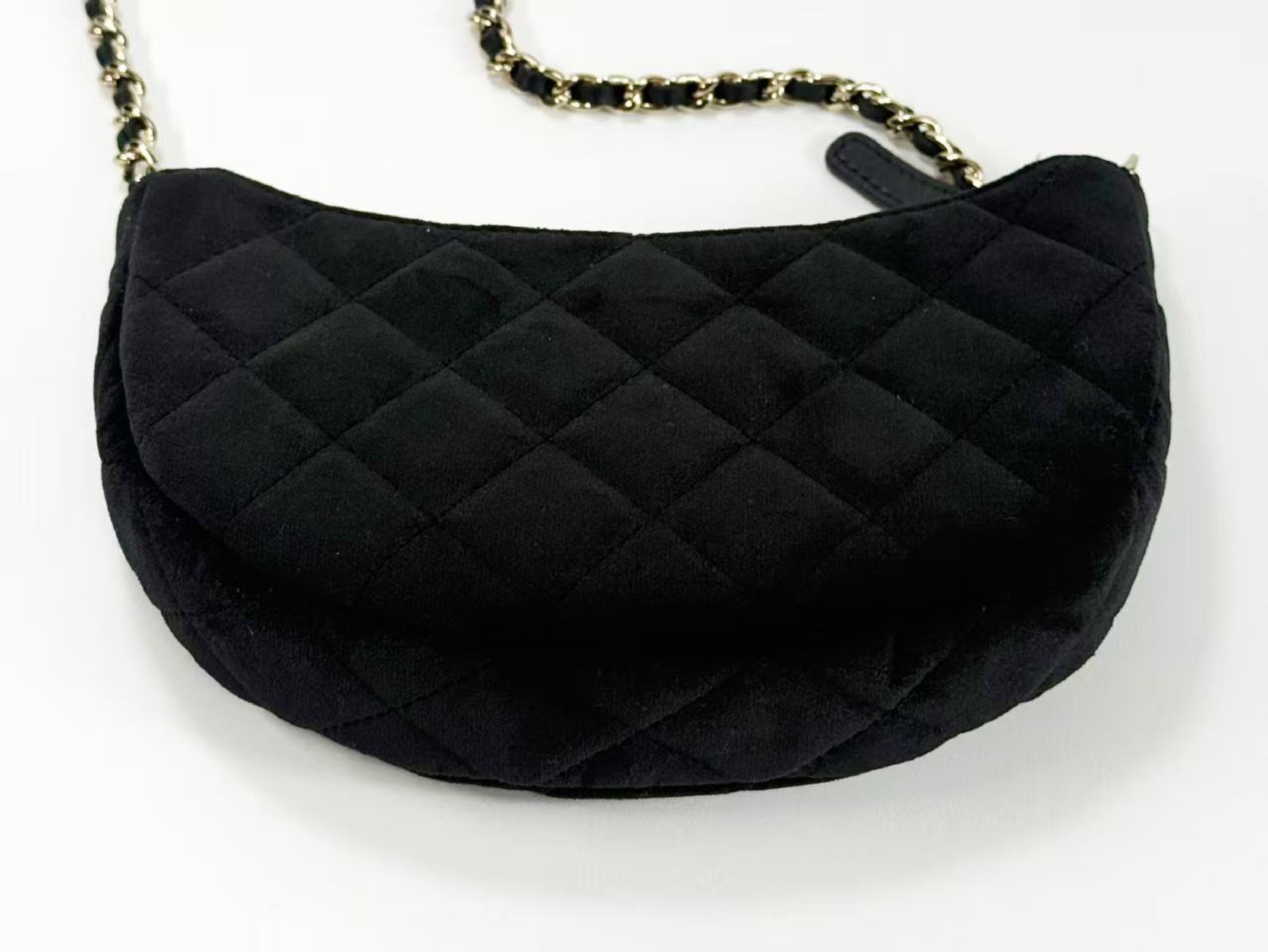 Black Matelassé Velour Hobo Bag, VIP G, Stored Item, W17/H11/D3cm (approx.), with Box, Dust Bag, Booklet, and Random Serial Number, Gold Hardware, LUP099E9 Shoulder Bag — view 10