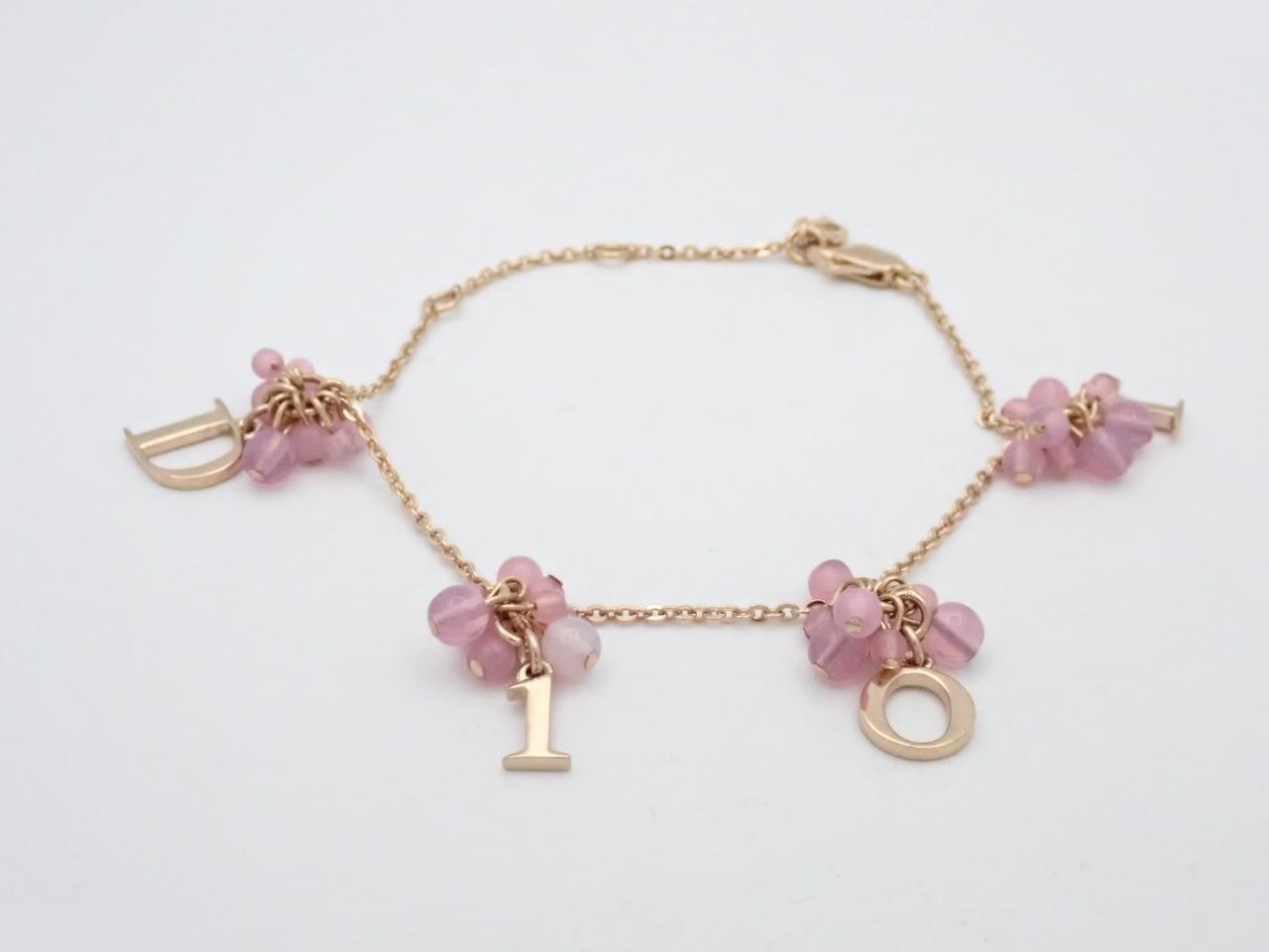 logo bead charm gold plated bracelet, wrist circumference approximately 21cm