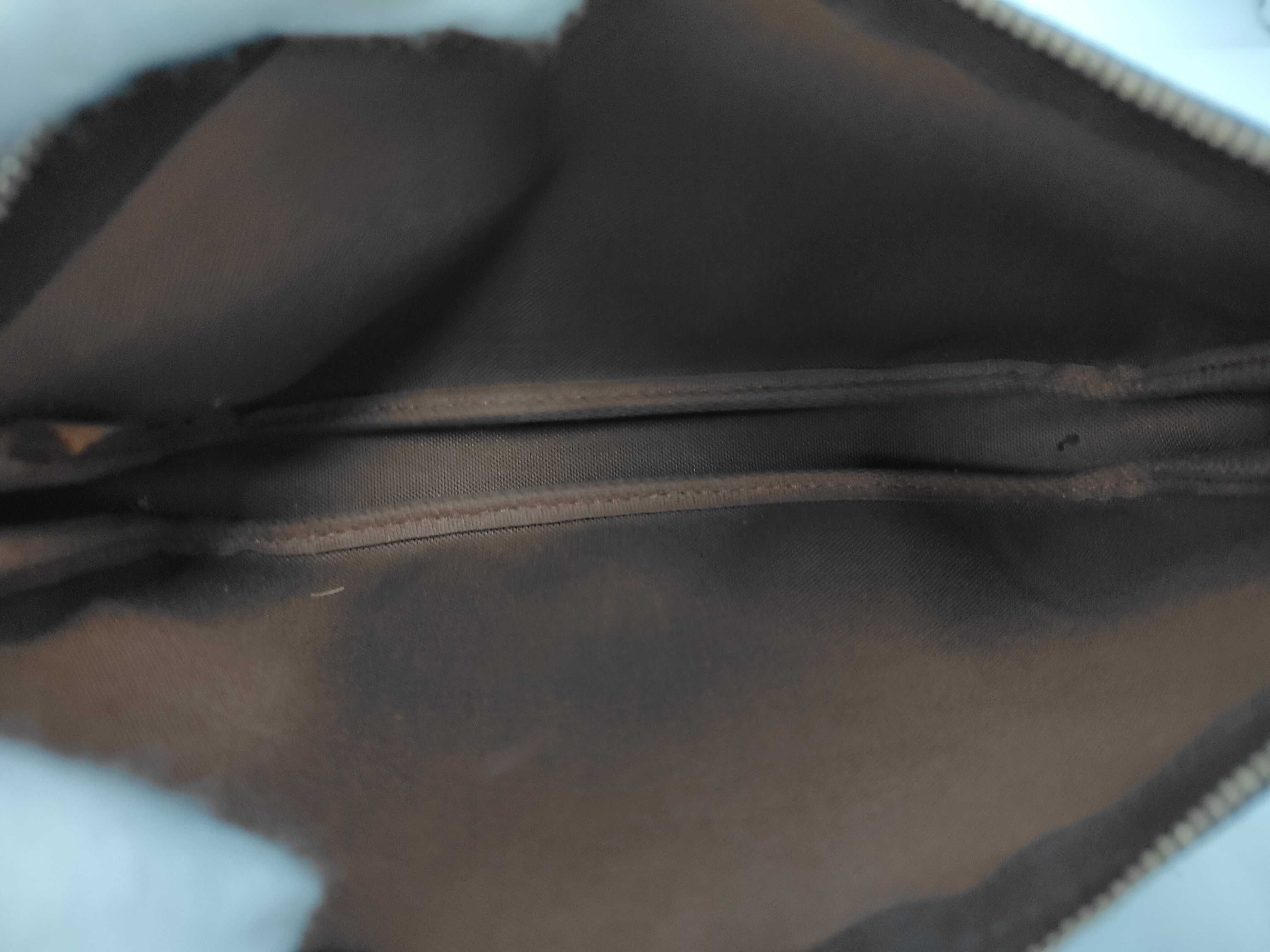 pouch — view 8