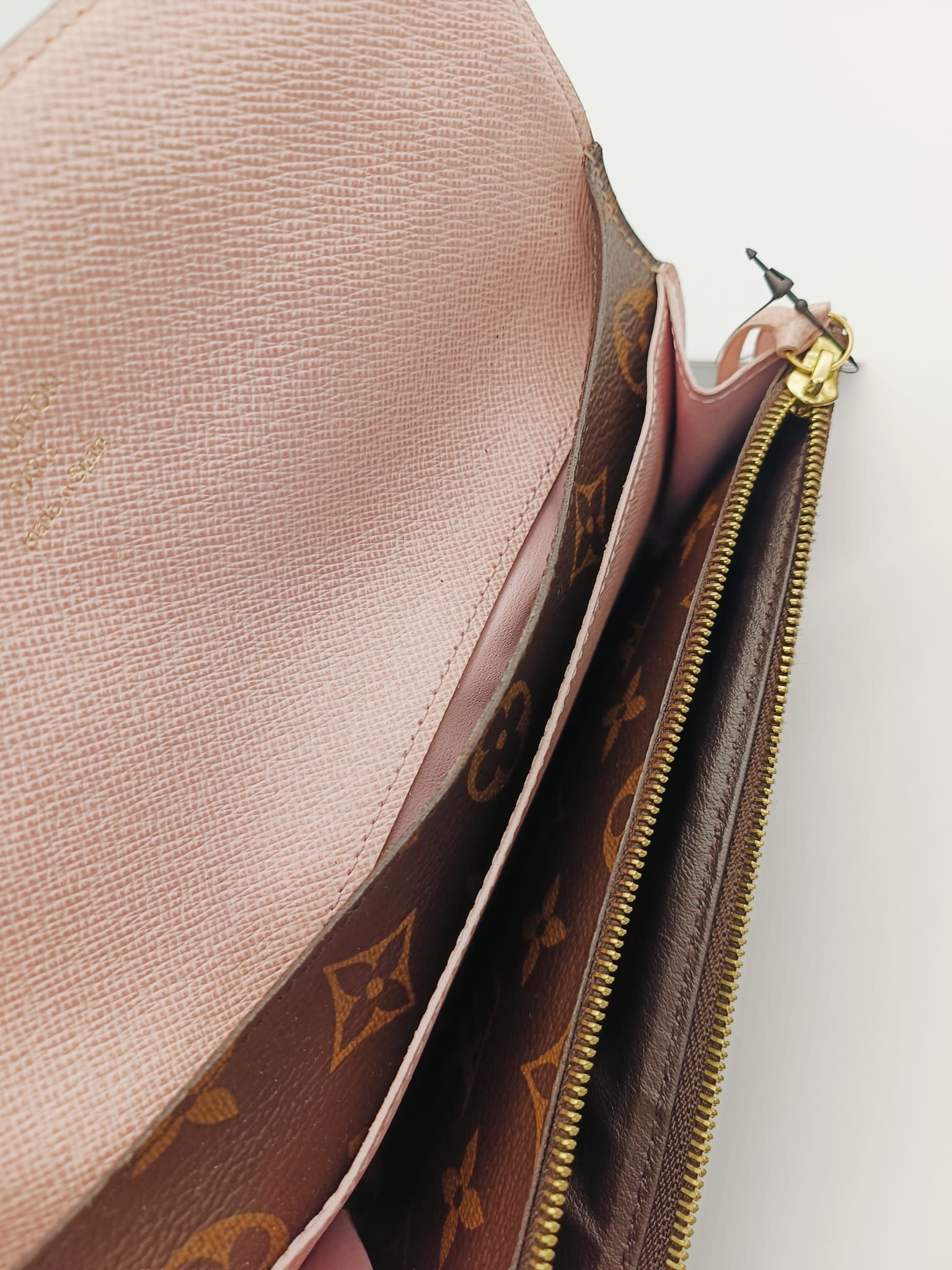 Emilie, Monogram — view 4