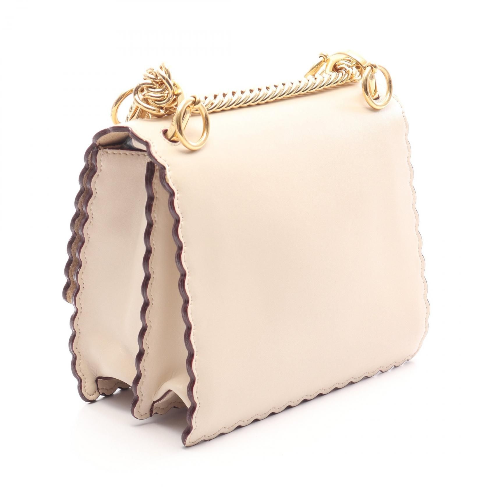 Vitello Liberty Scalloped Studded Small Kan I Shoulder Bag Camelia — view 2