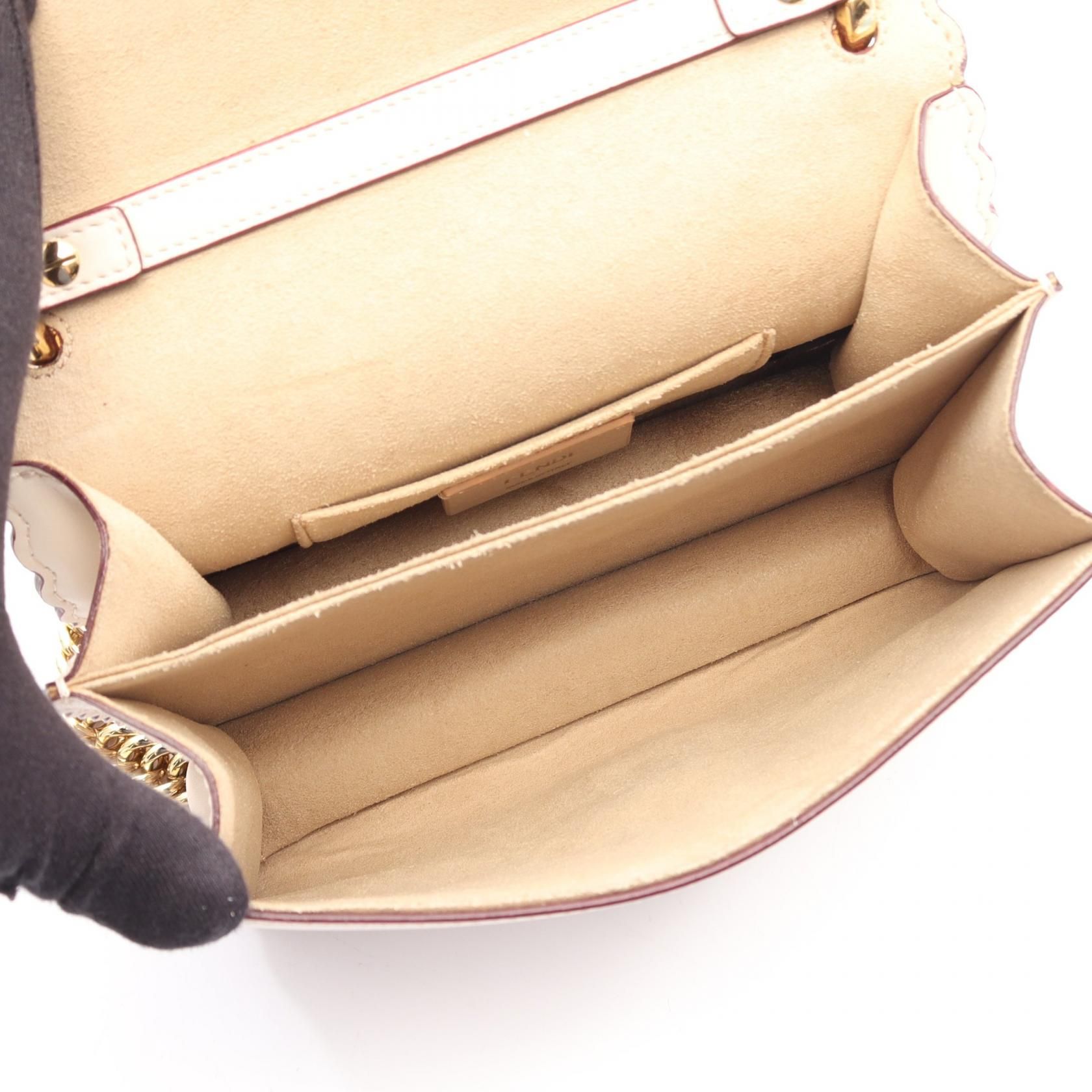 Vitello Liberty Scalloped Studded Small Kan I Shoulder Bag Camelia — view 3