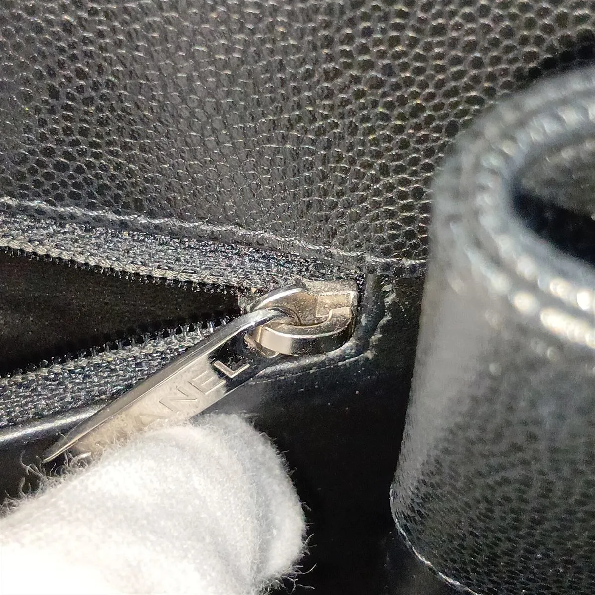 Matelassé Caviar Skin Chain Tote Bag, Black, Silver Hardware, A5C0GEG6, Random Plate — view 12