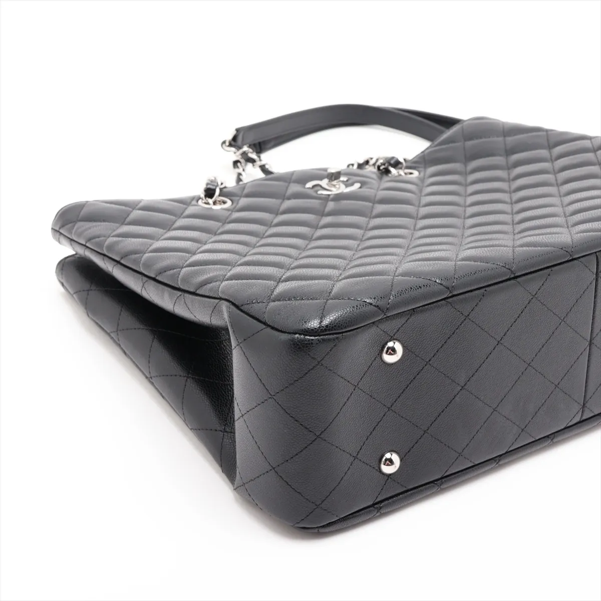 Matelassé Caviar Skin Chain Tote Bag, Black, Silver Hardware, A5C0GEG6, Random Plate — view 4