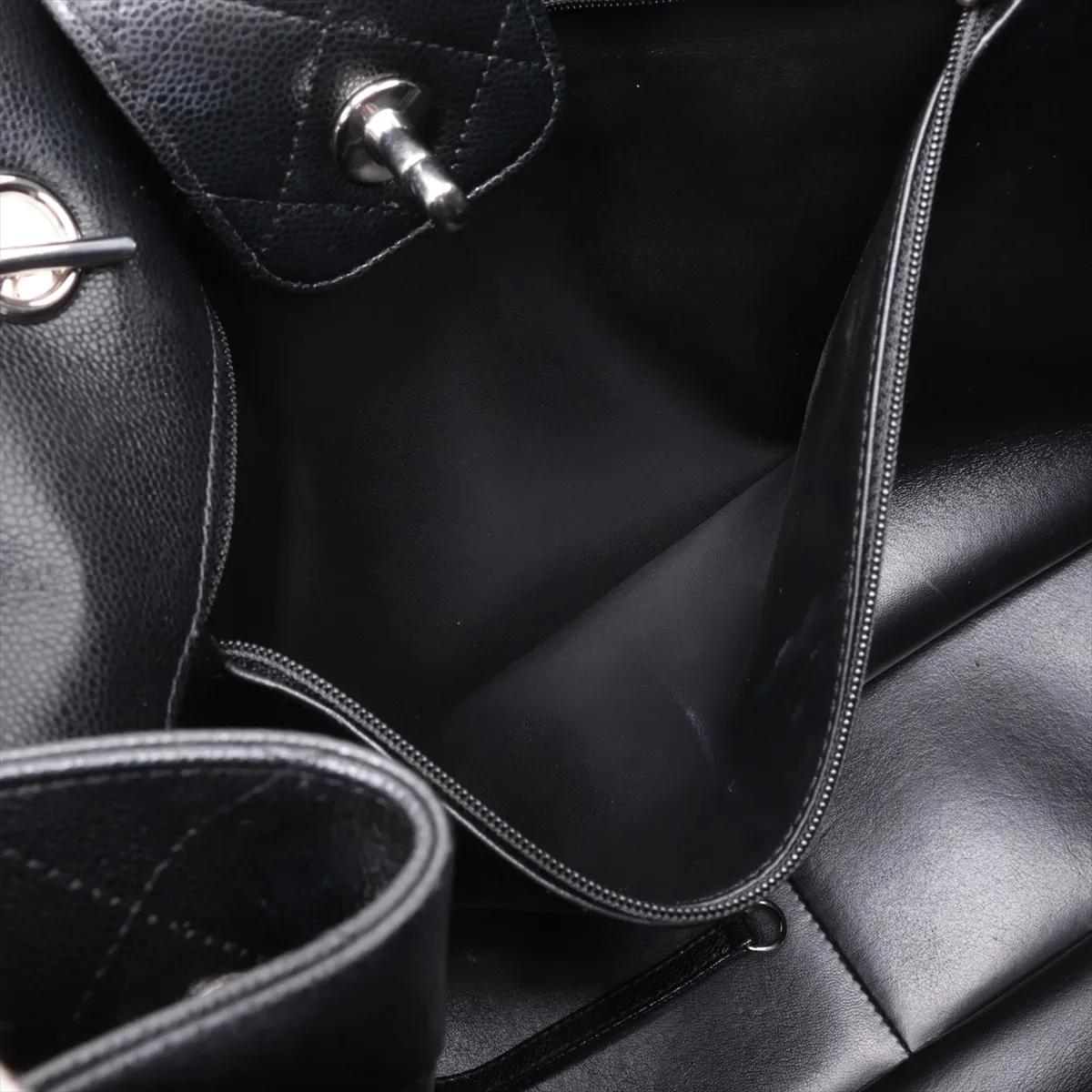 Matelassé Caviar Skin Chain Tote Bag, Black, Silver Hardware, A5C0GEG6, Random Plate — view 8