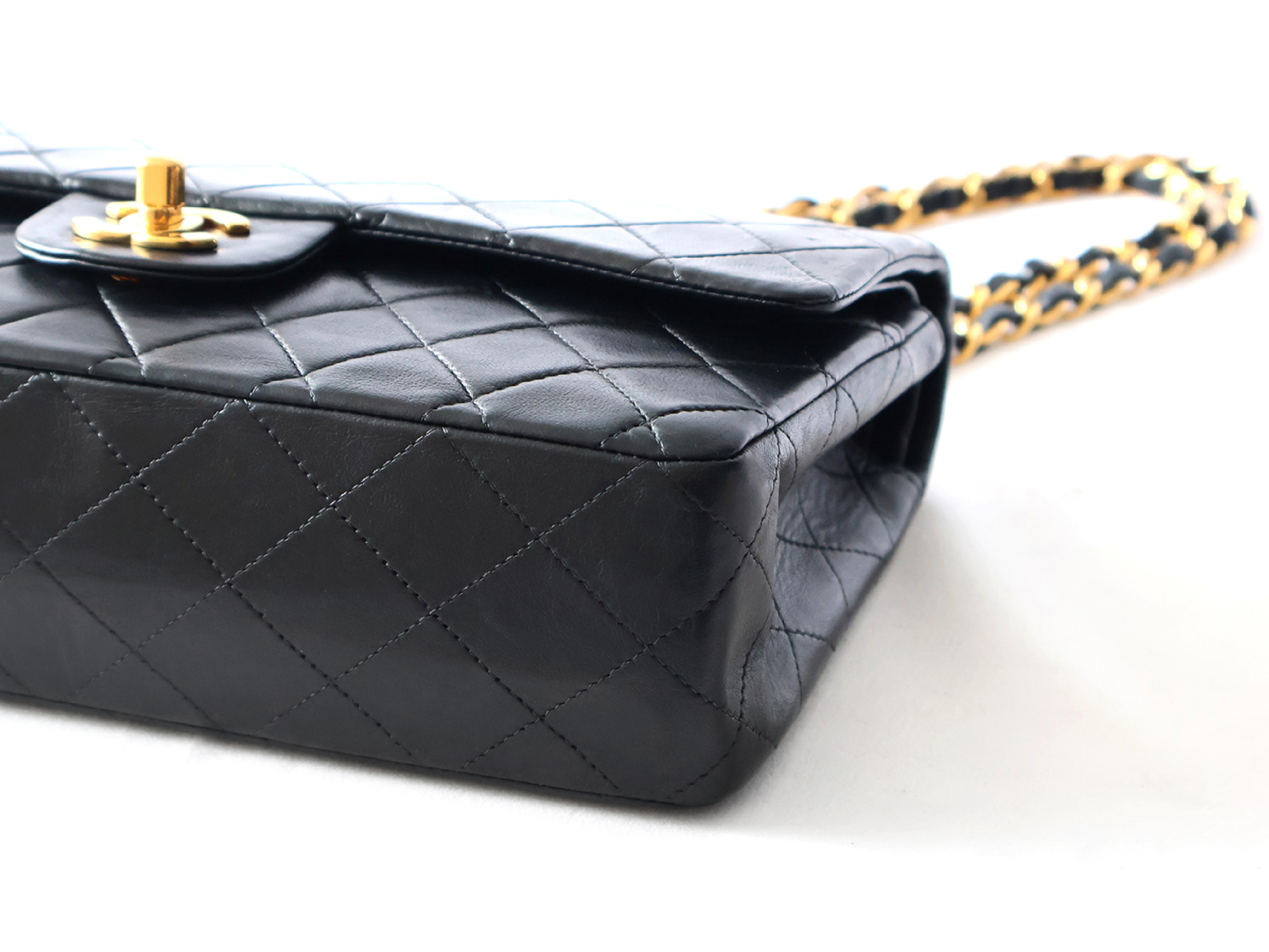 Matelassé 25 Lambskin Shoulder Bag with Seal, Serial Number 6, Black, Double Flap, Double Chain — view 4