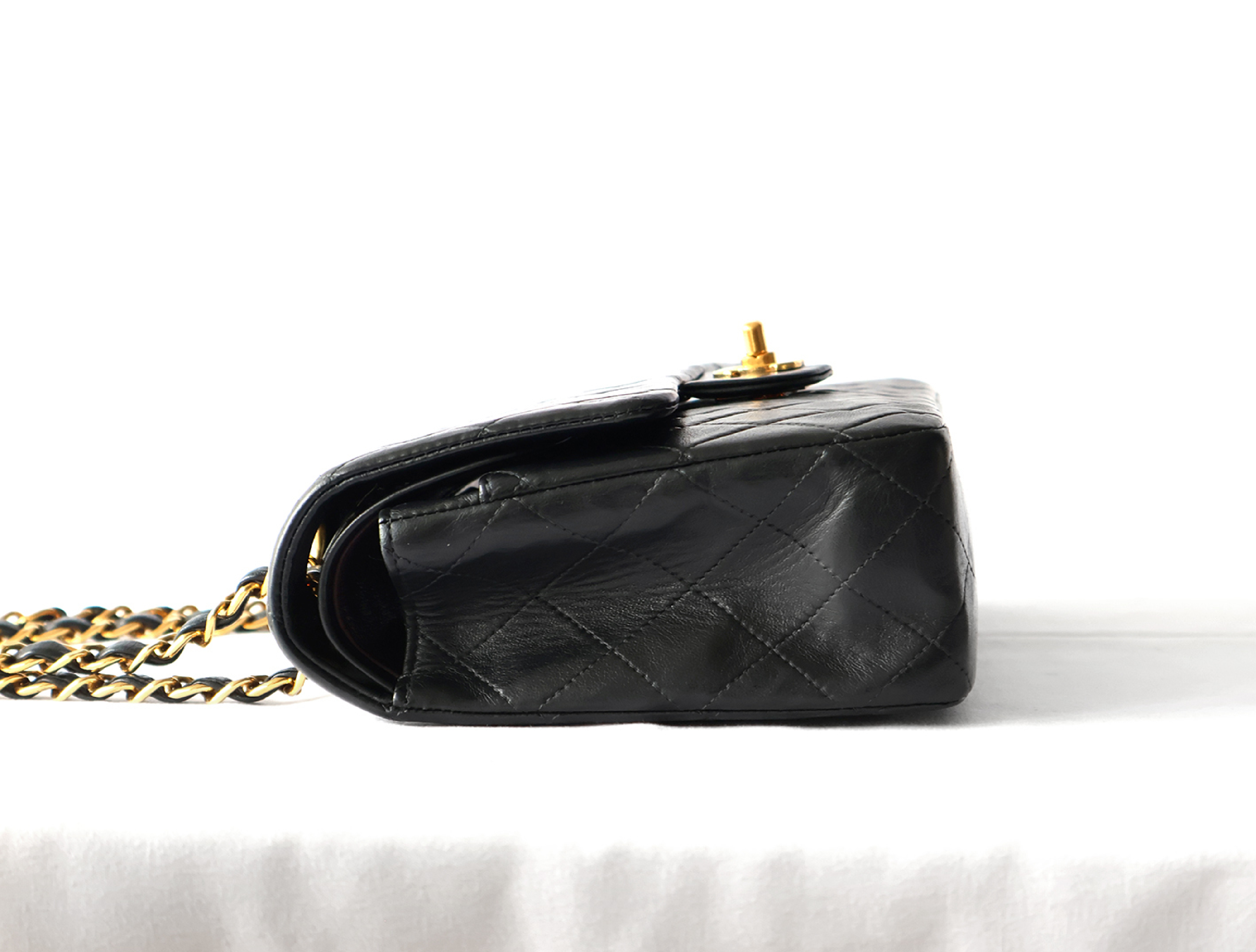 Matelassé 25 Lambskin Shoulder Bag with Seal, Serial Number 6, Black, Double Flap, Double Chain — view 7